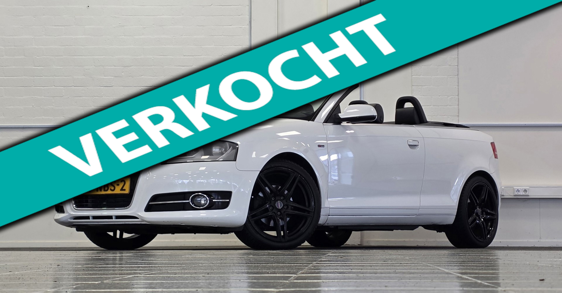 Audi Audi A3 Cabriolet 1.2 TFSI Ambition S-Line Camera Android 18" LM velgen Mooi! 2010 - voorkant
