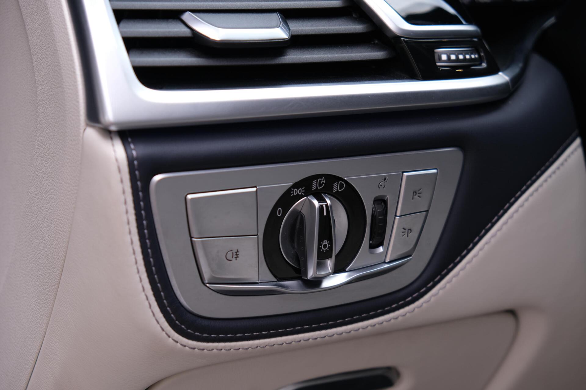 Foto van BMW 745le xDrive