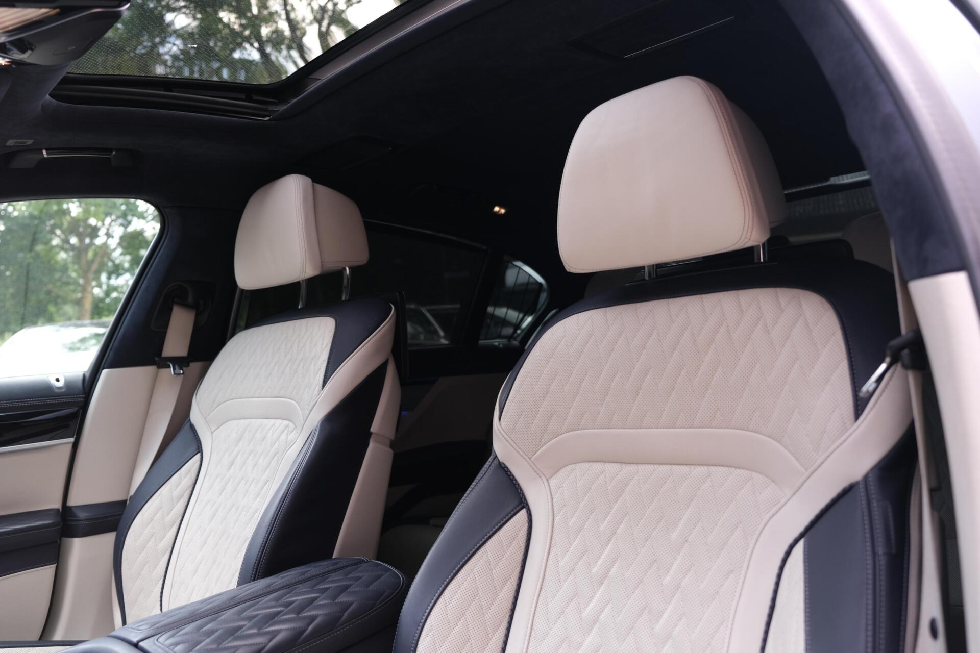 Foto van BMW 745le xDrive