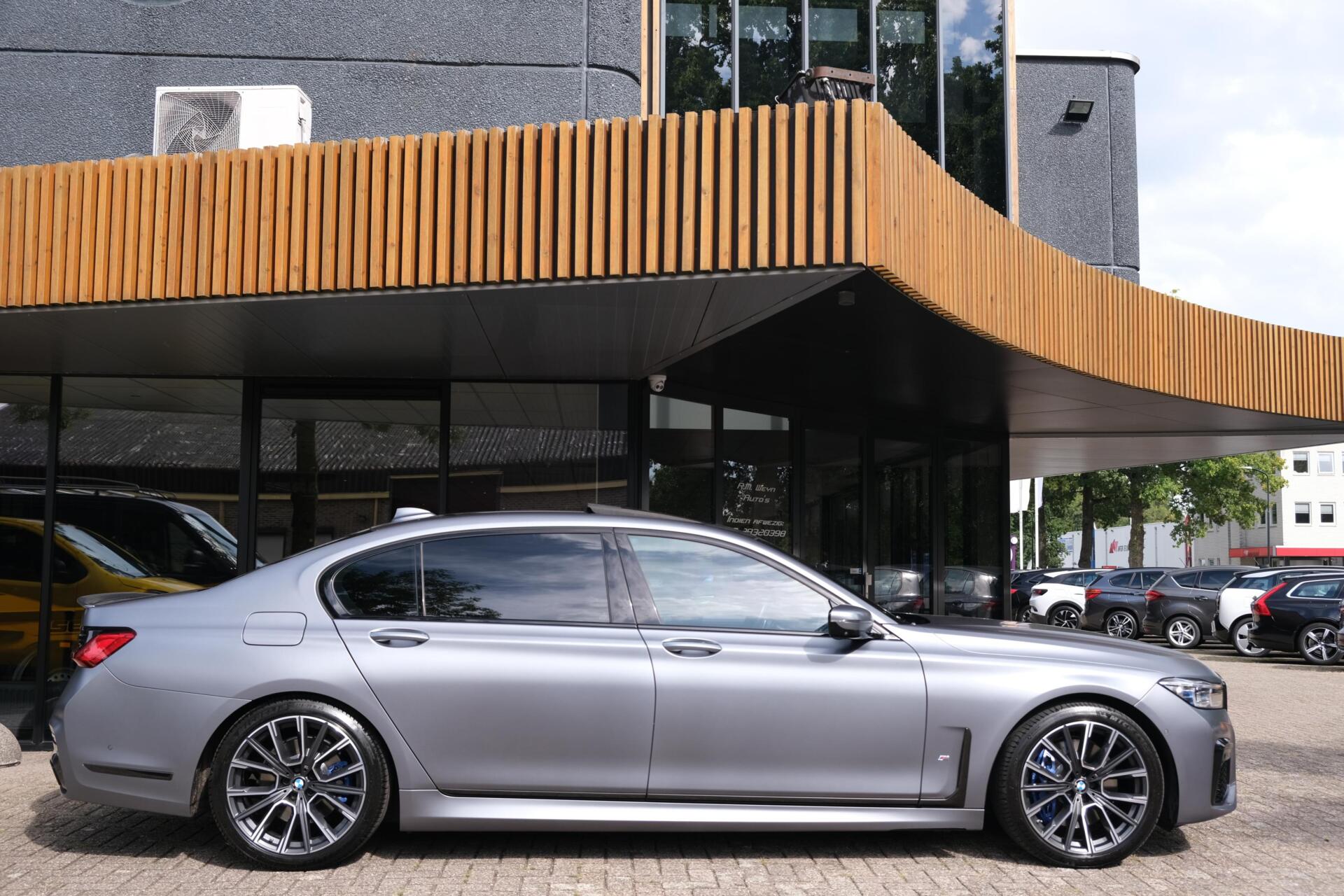 Foto van BMW 745le xDrive