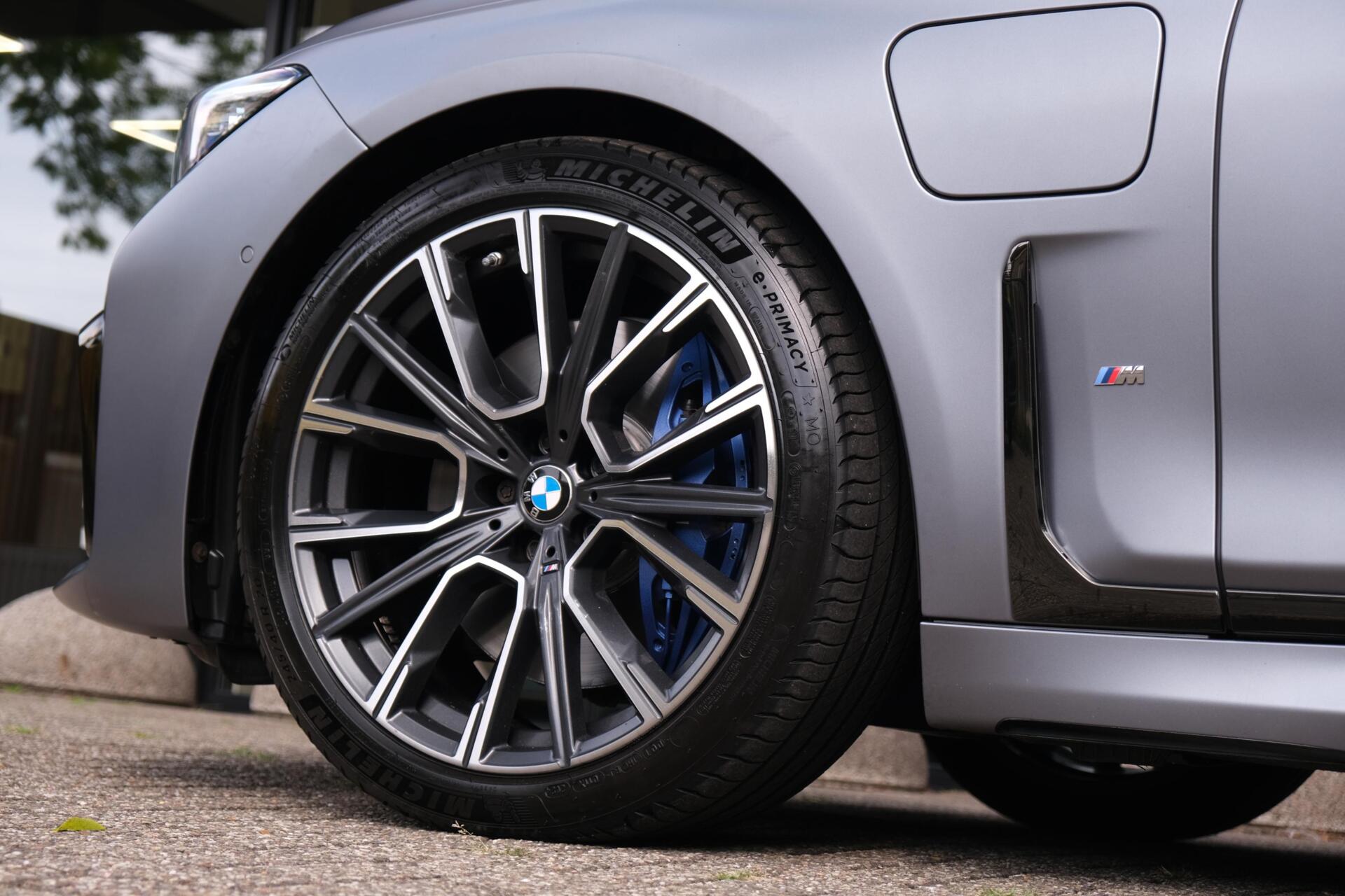 Foto van BMW 745le xDrive