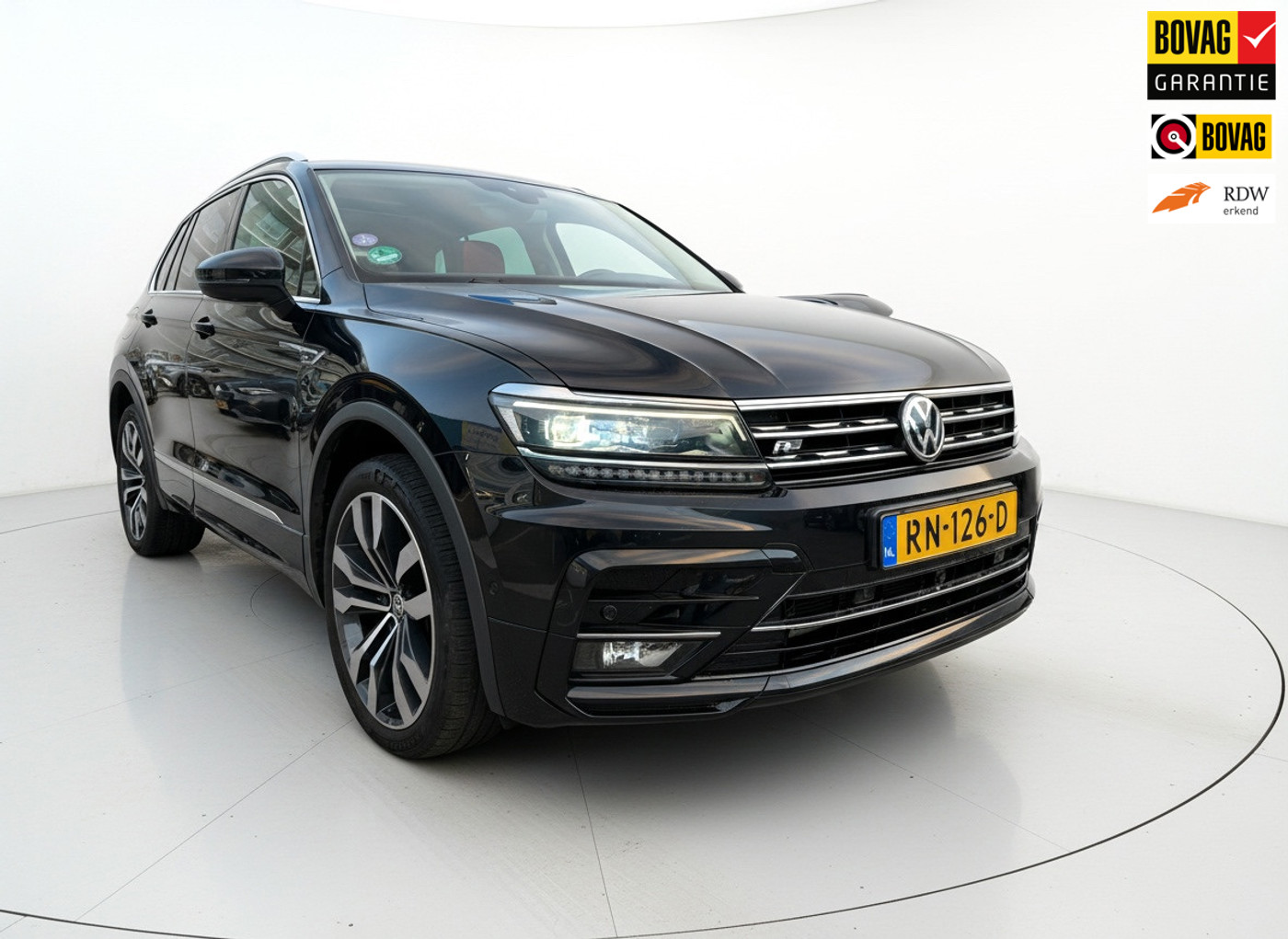 Volkswagen Tiguan 2.0 TSI 4Motion Highline|Pano|Camera|Trekhaak|Stoelverwarming|leder|Nap 2018 - voorkant