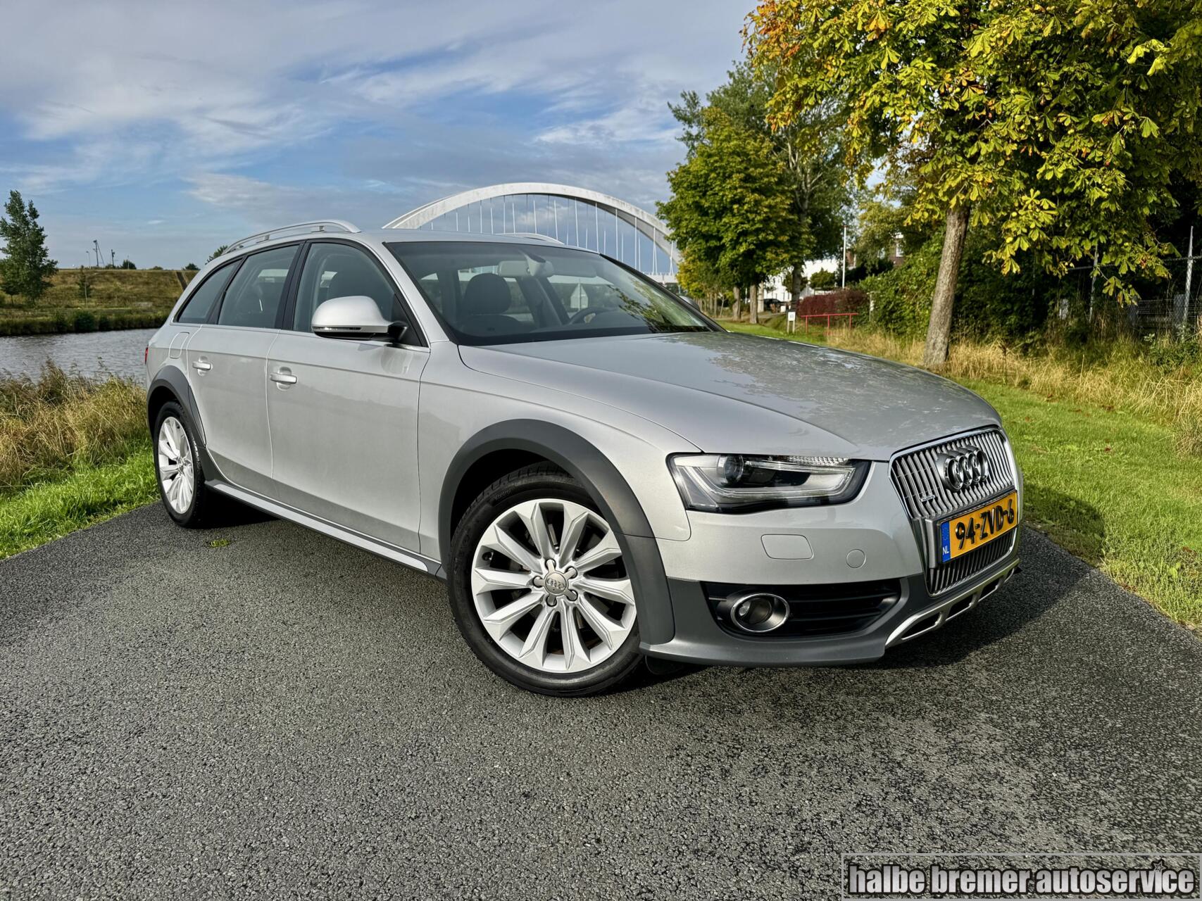 Audi A4 Allroad Quattro 2.0 TFSI Pro Line |Camera|Carplay| 2012 - voorkant