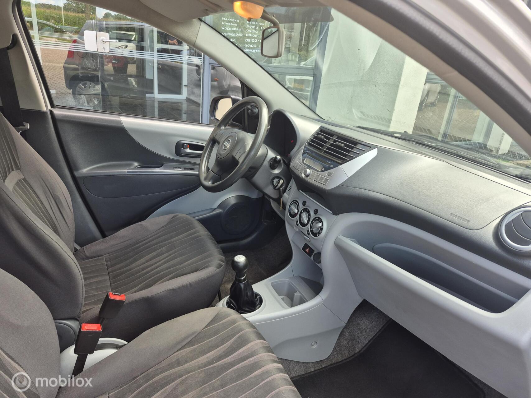 Foto van Nissan Pixo