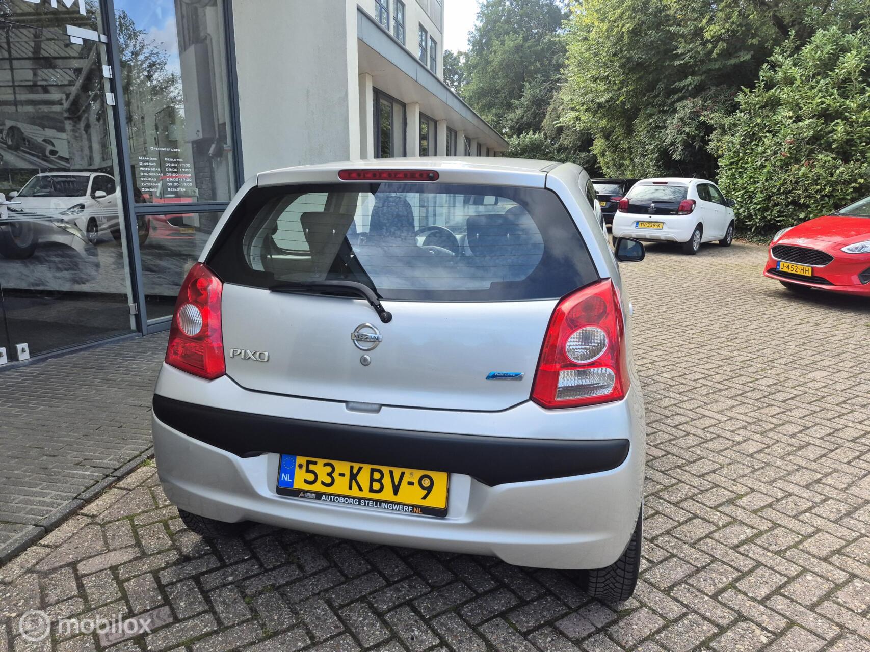 Foto van Nissan Pixo