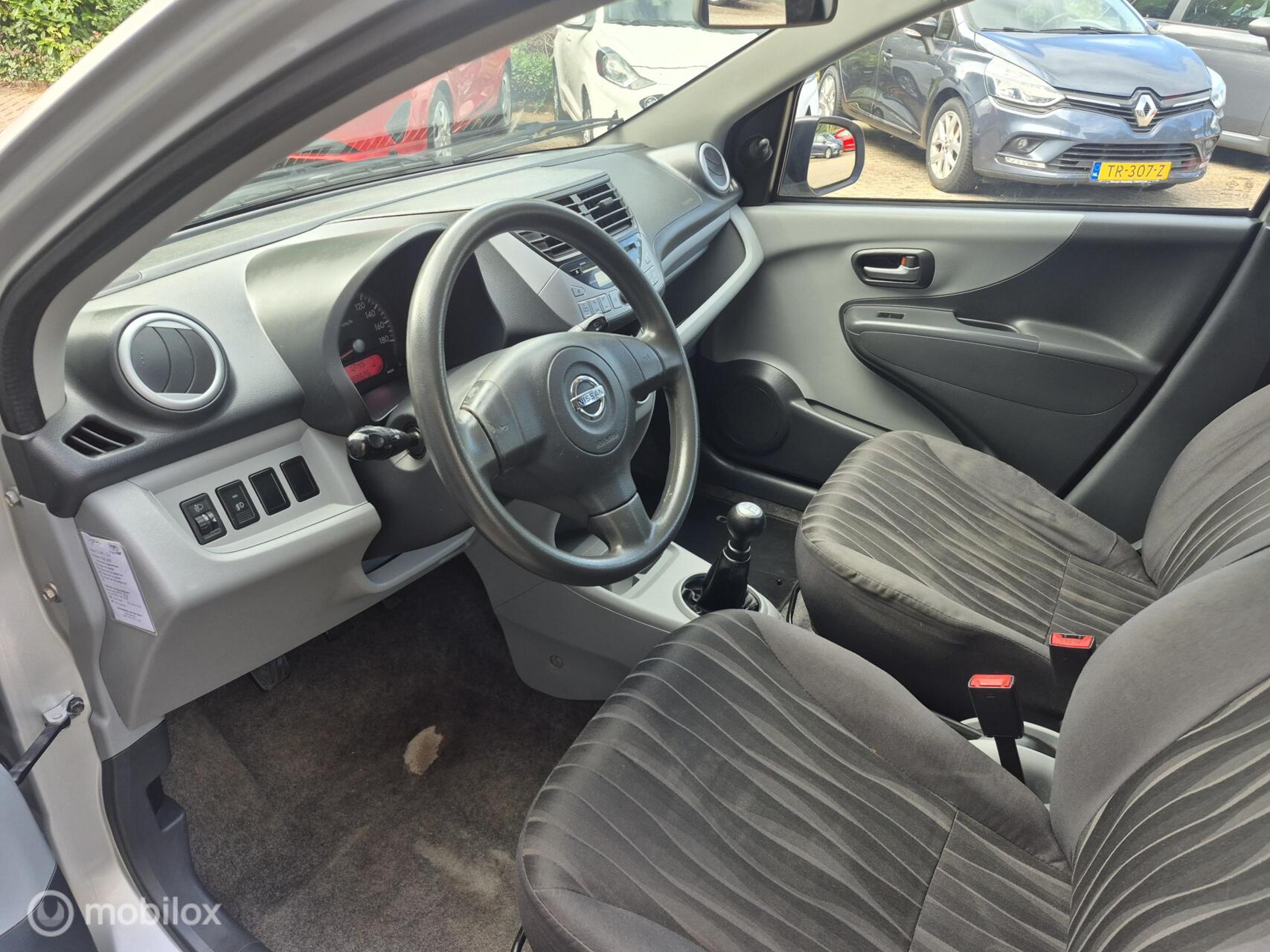 Foto van Nissan Pixo