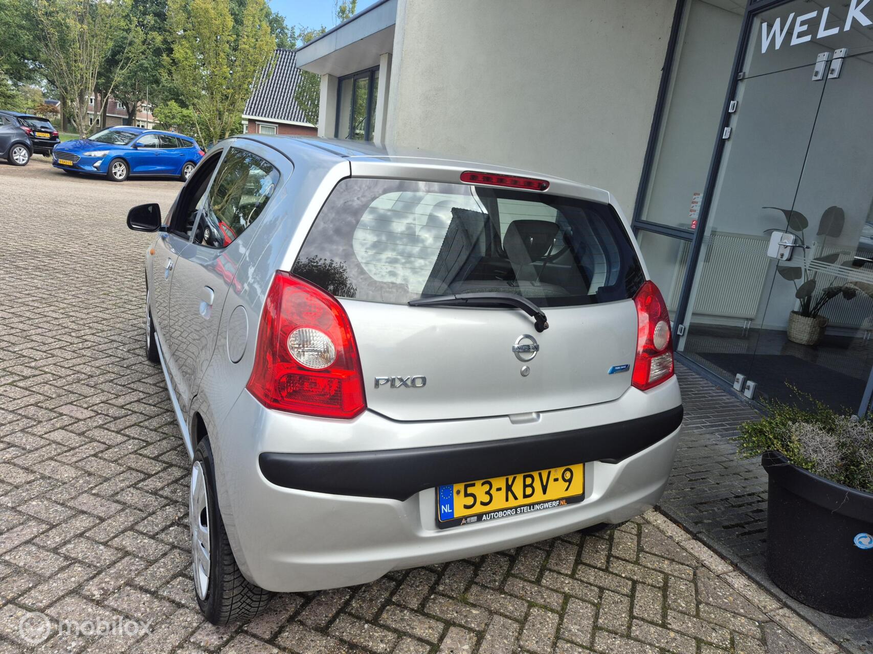 Foto van Nissan Pixo