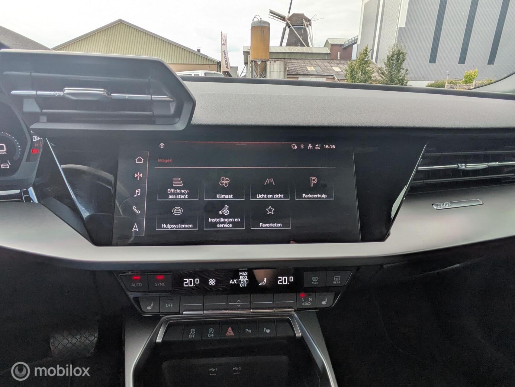 Foto van Audi A3 Limousine