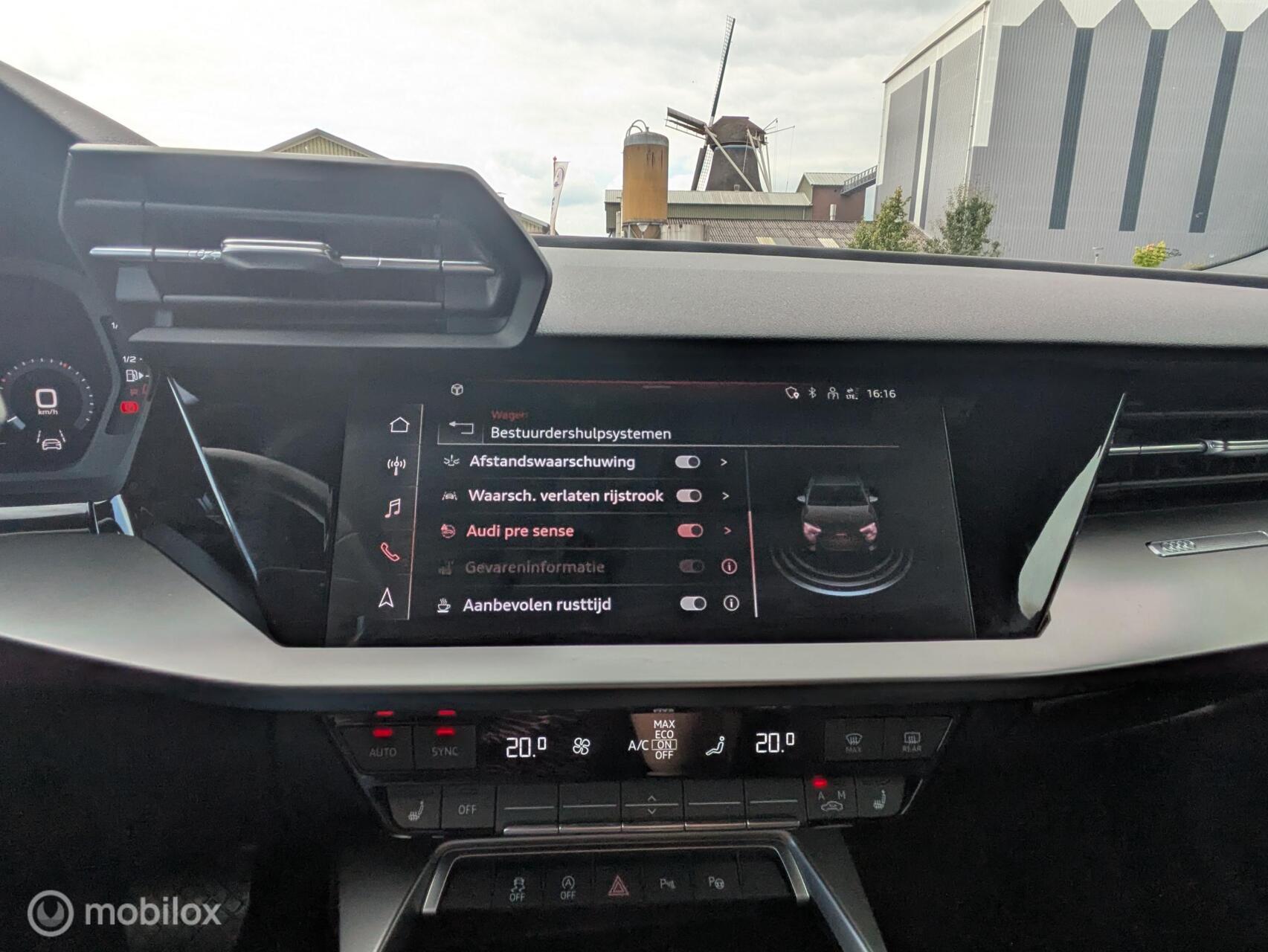Foto van Audi A3 Limousine
