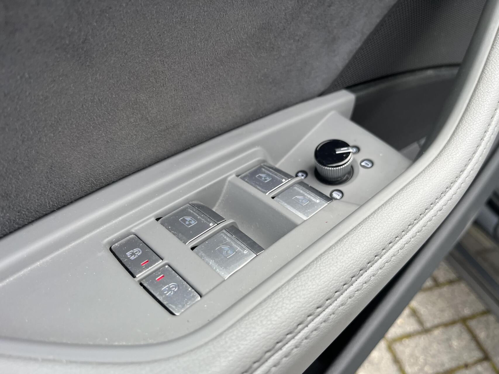 Foto van Audi Q8 55 E-tron