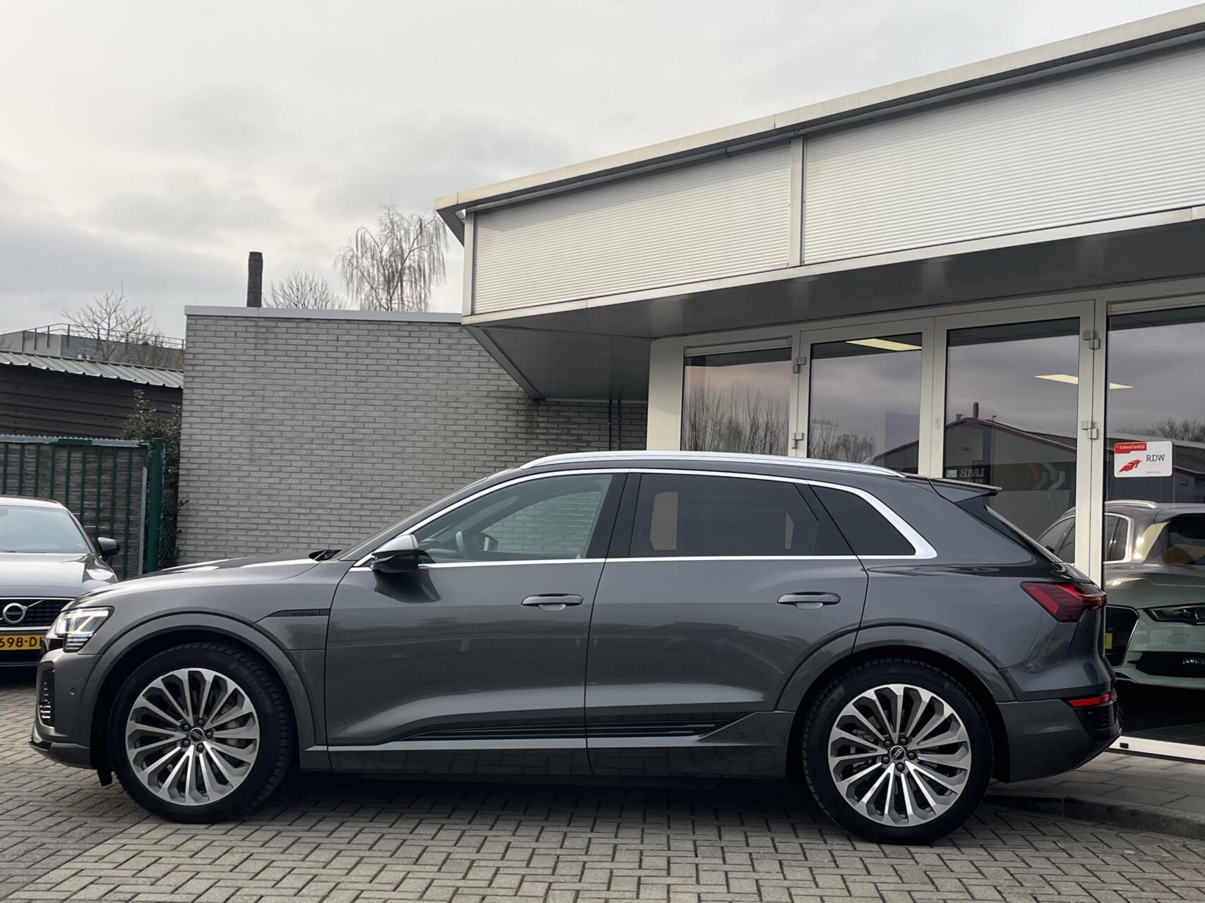 Foto van Audi Q8 55 E-tron