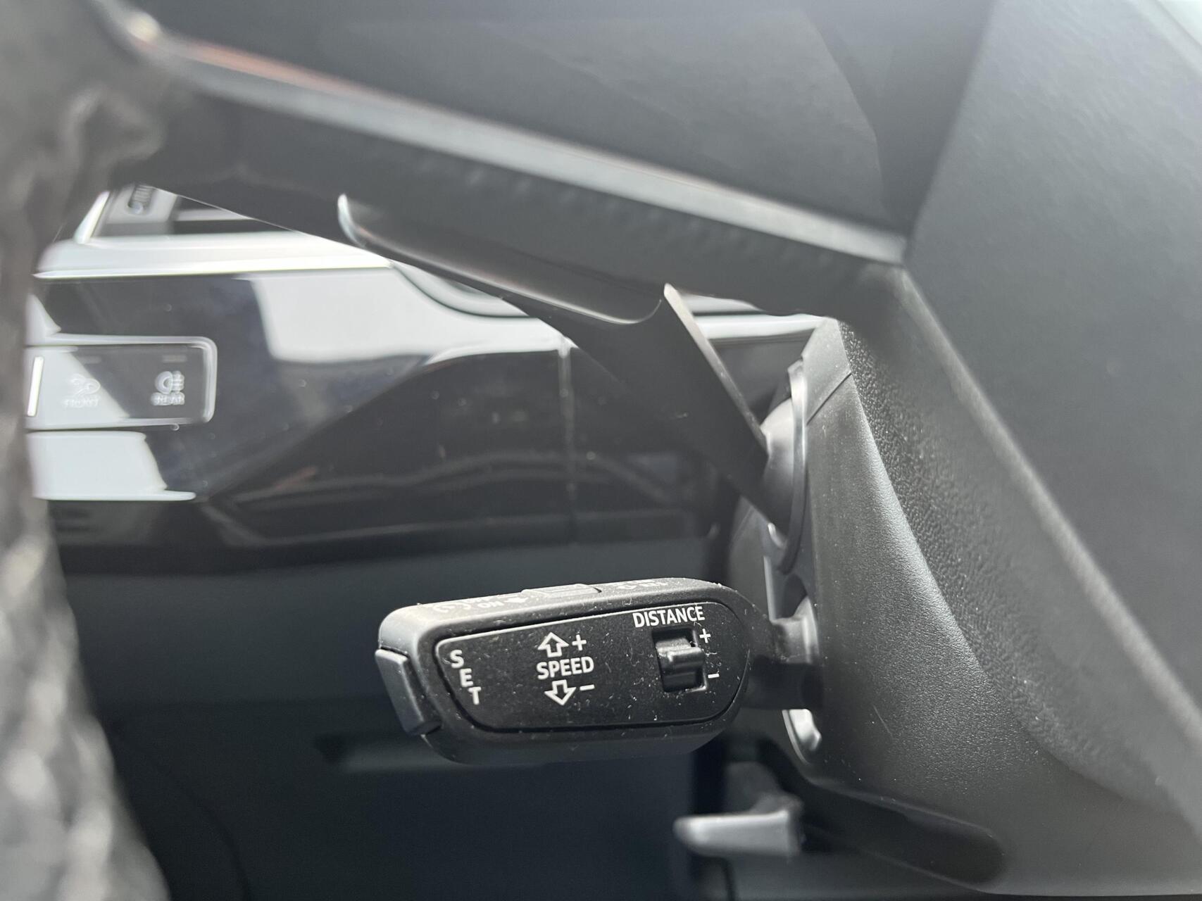 Foto van Audi Q8 55 E-tron