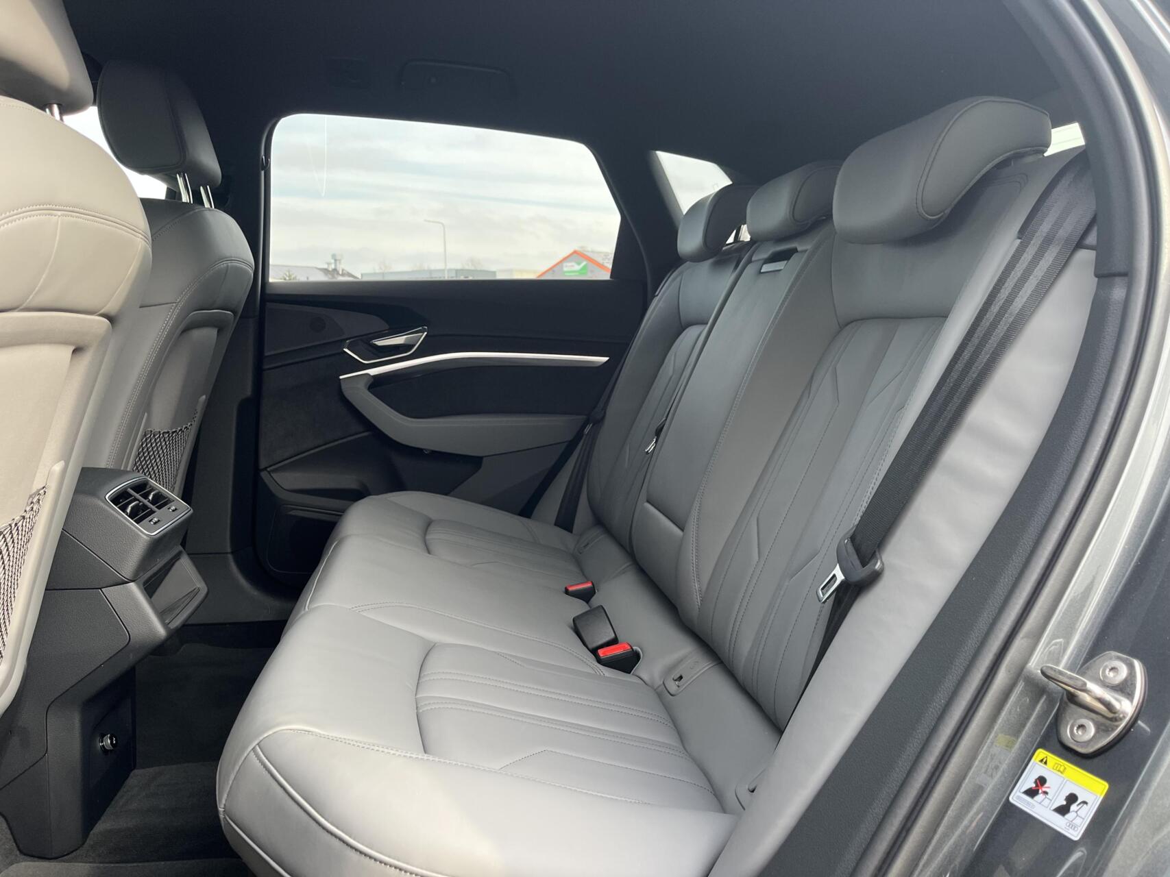 Foto van Audi Q8 55 E-tron