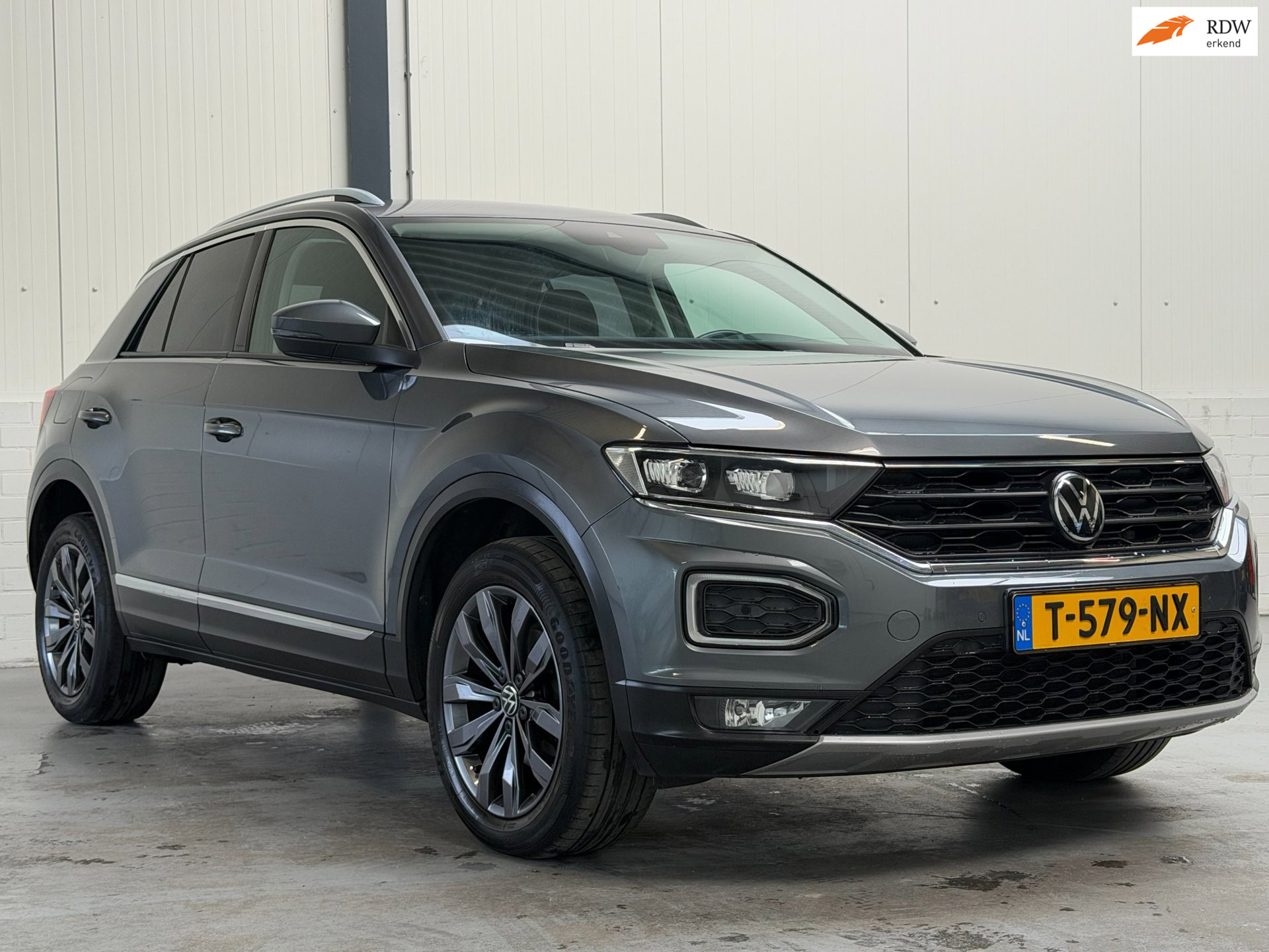 Volkswagen T-roc 1.5 TSI Sport|Virtual|Stuur-Stoelverwarming|Keyless 2021 - voorkant