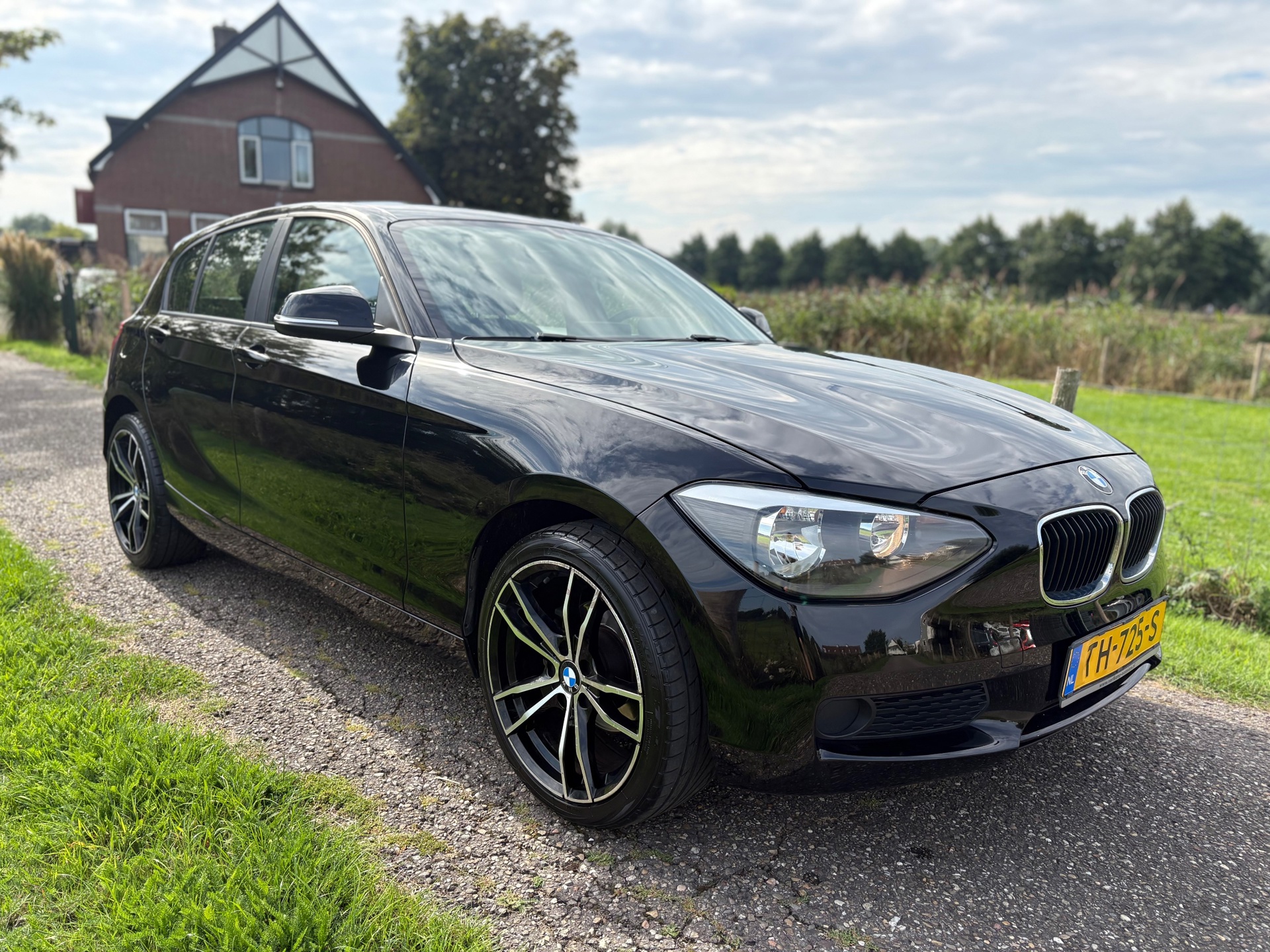 Foto van BMW 114i