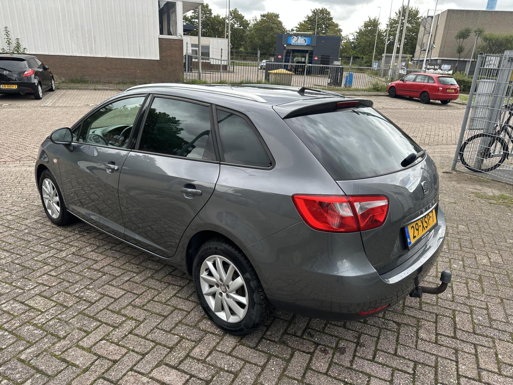 Foto van Seat Ibiza ST
