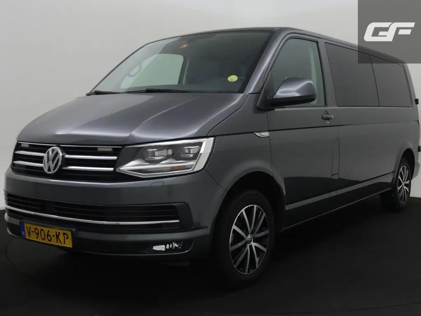 Foto van Volkswagen Transporter Double Cab