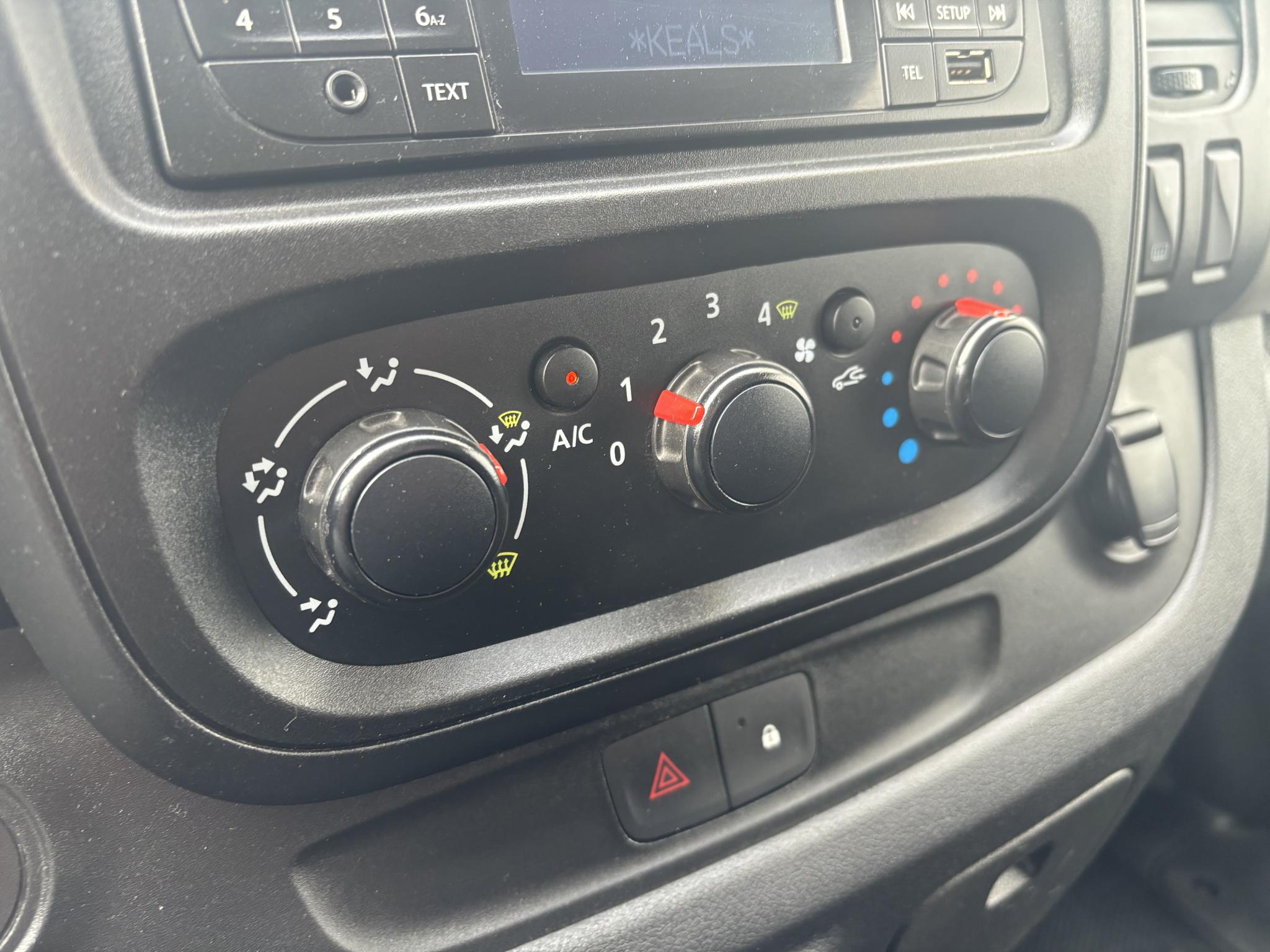 Foto van Nissan Nv300