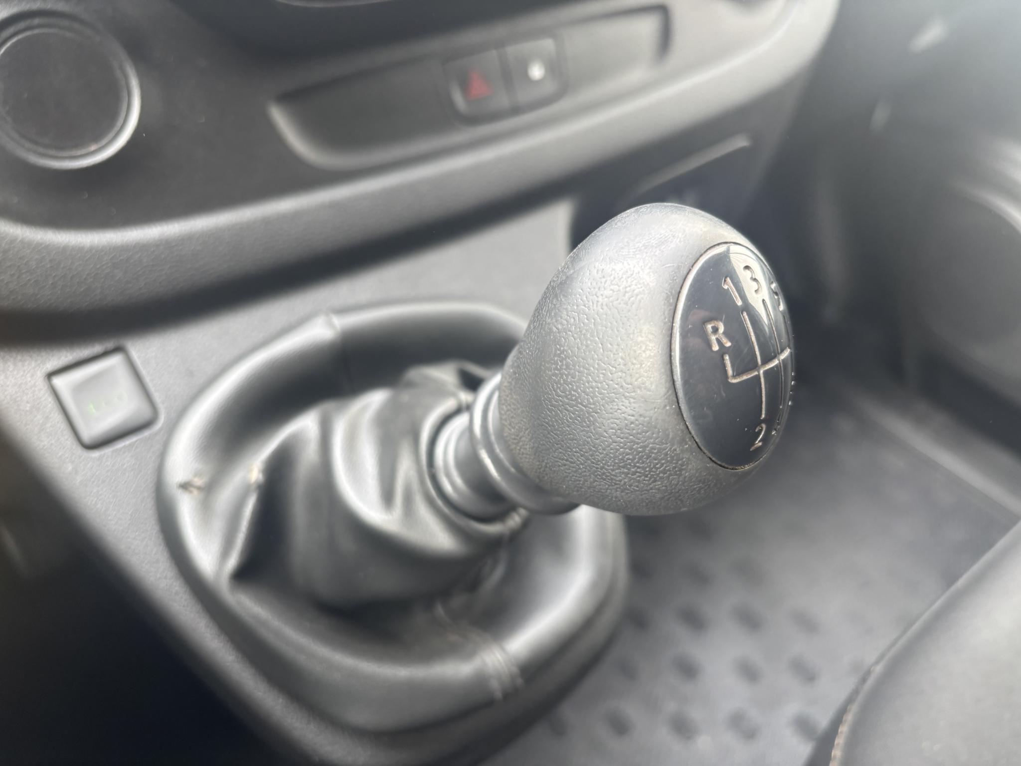 Foto van Nissan Nv300