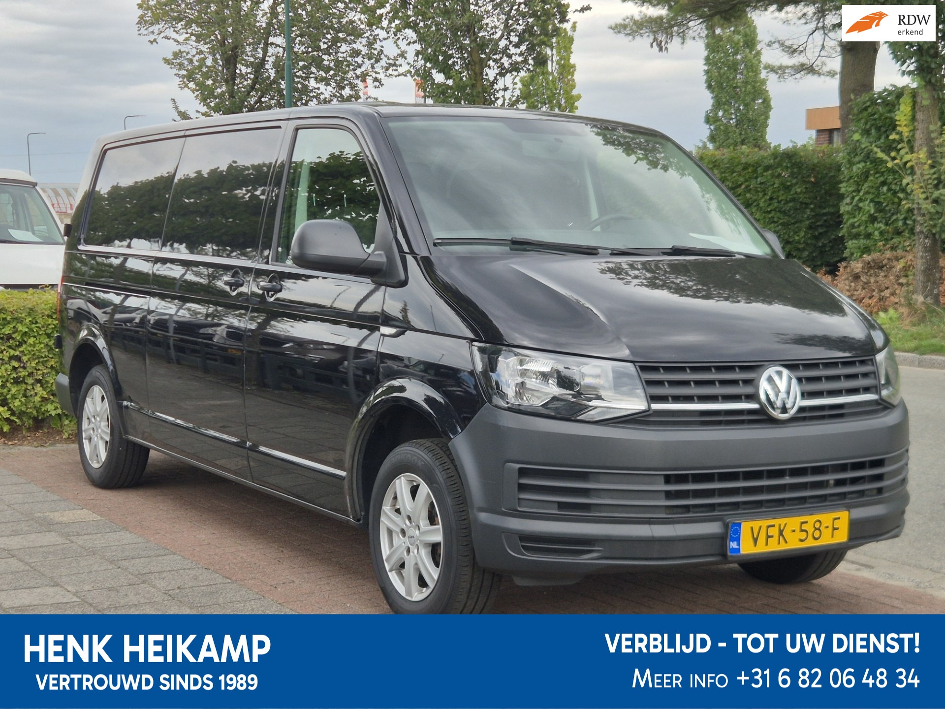 Volkswagen Transporter 2.0 TDI L2H1 Economy | Airco | bijrijdersbank 2020 - voorkant