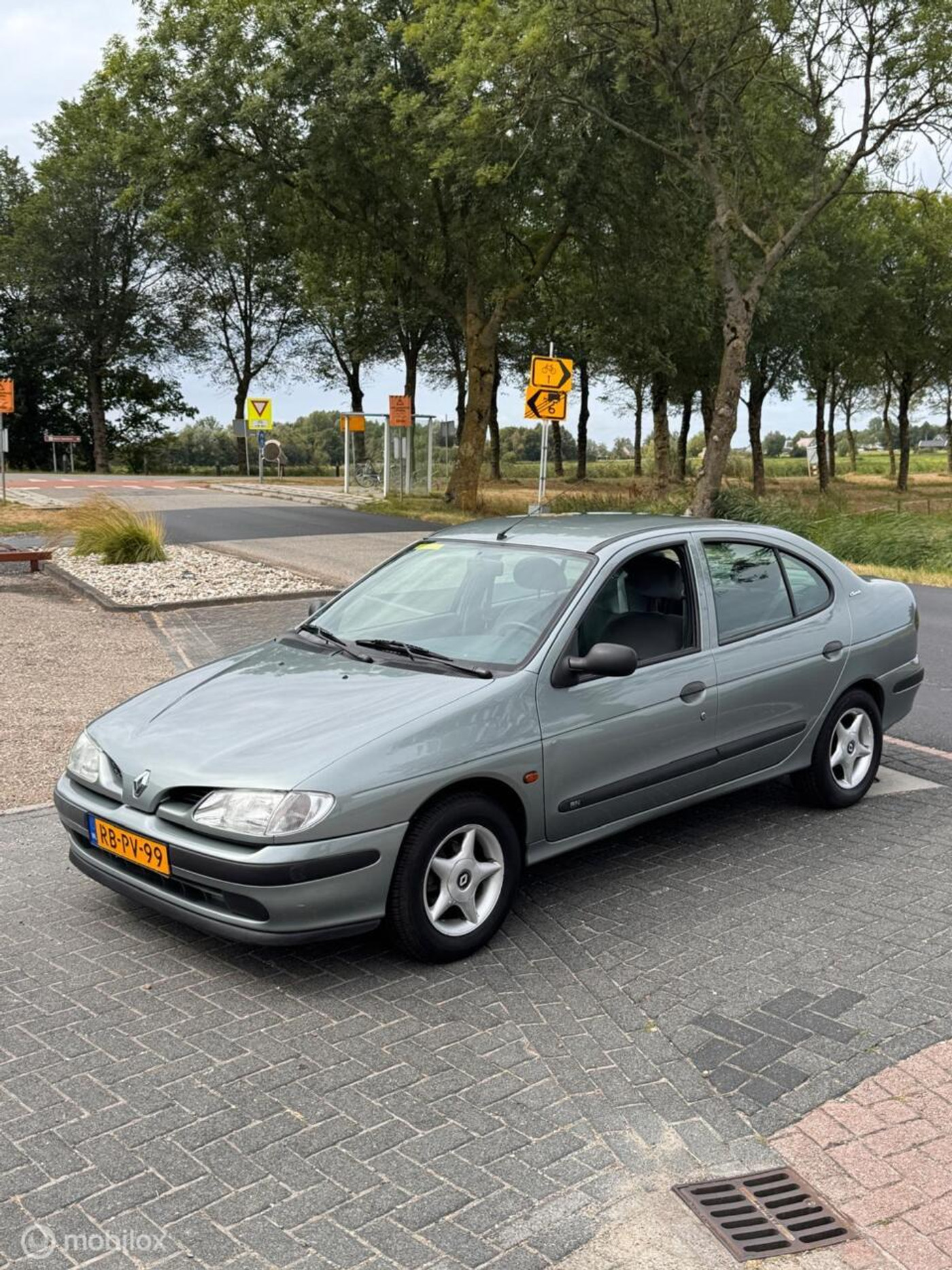 Foto van Renault Megane Classic