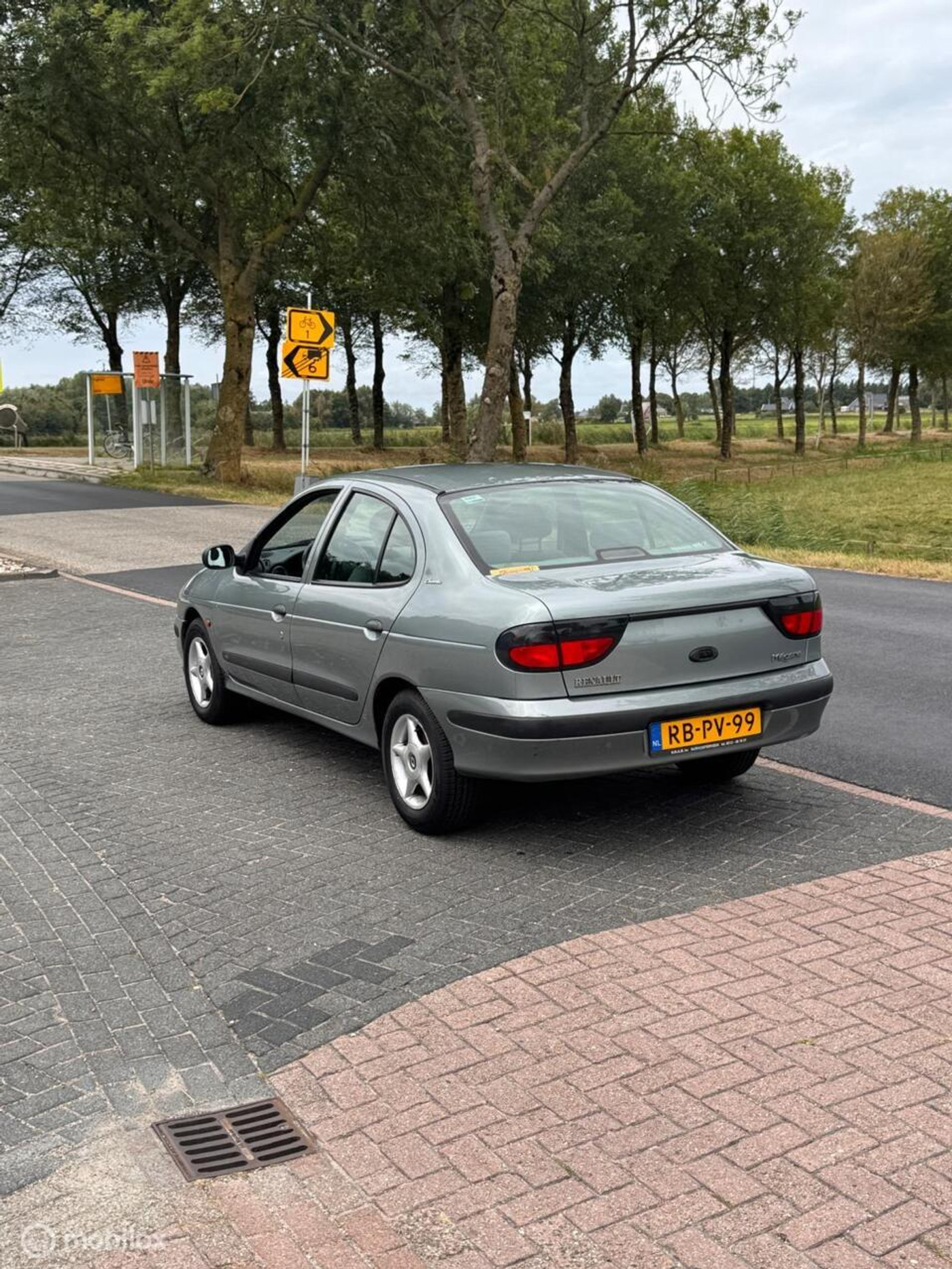Foto van Renault Megane Classic