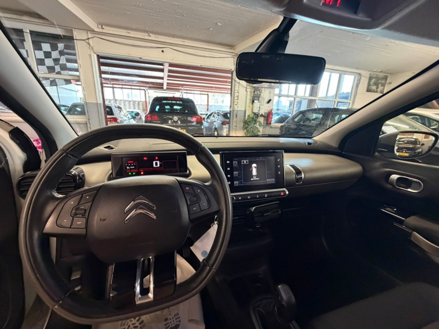 Foto van Citroen C4 Cactus