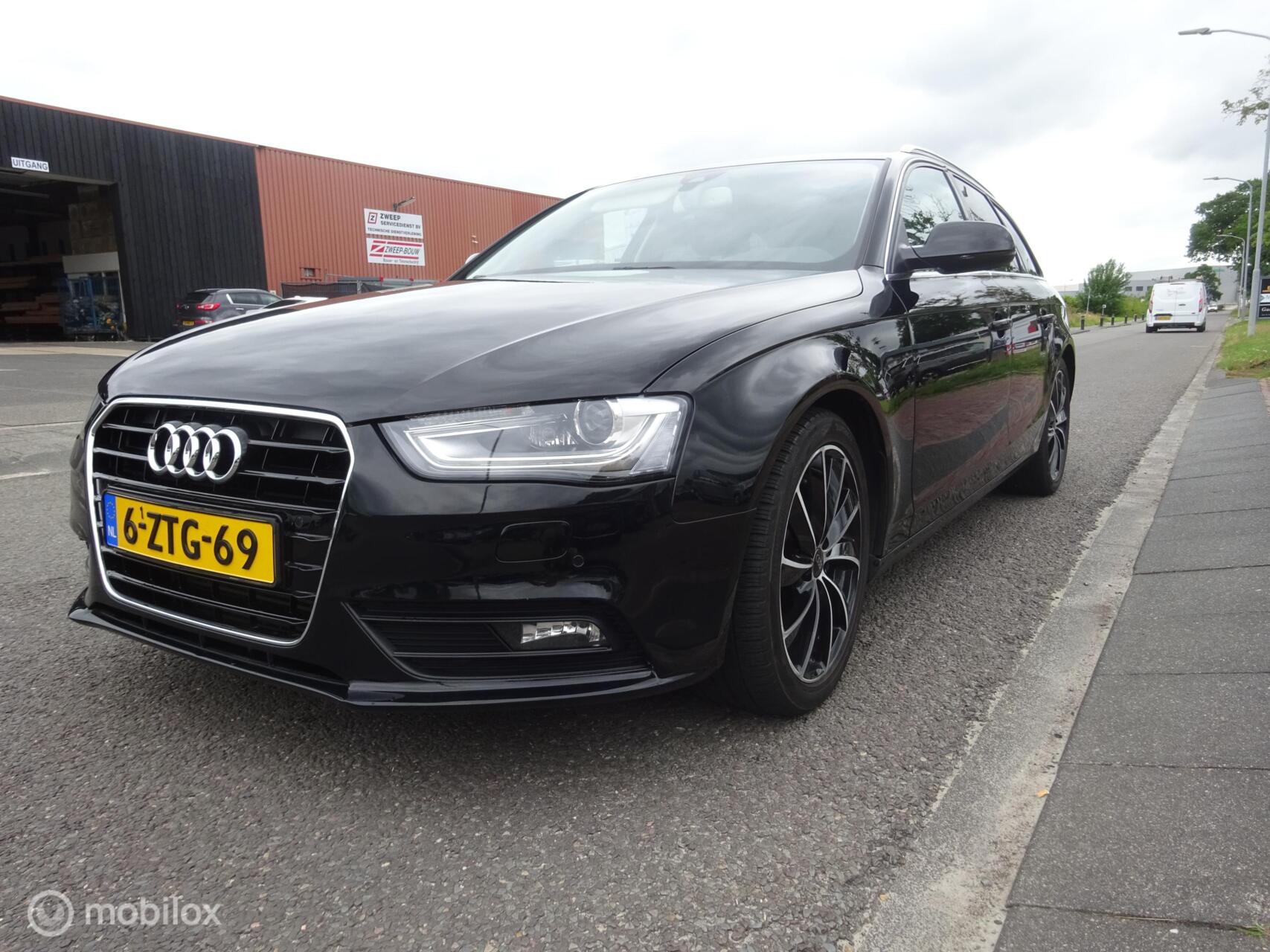 Audi A4 Avant 2.0 TFSI. ZEER LUXE, Gerev. Automaat!! 2012 - voorkant