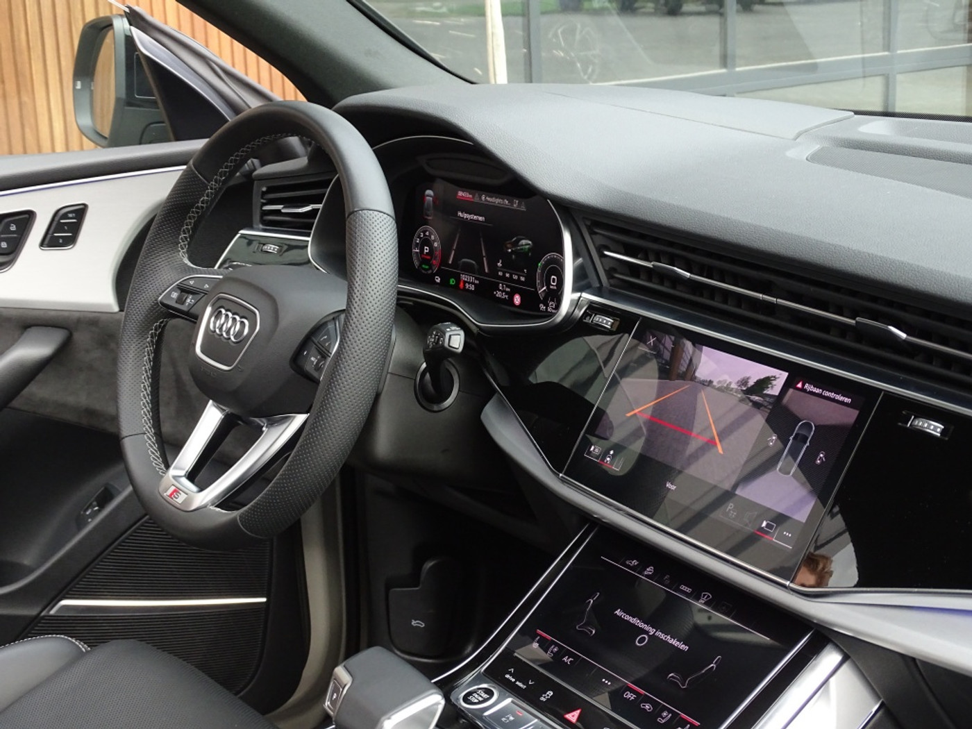 Foto van Audi Q8 60 TFSI E