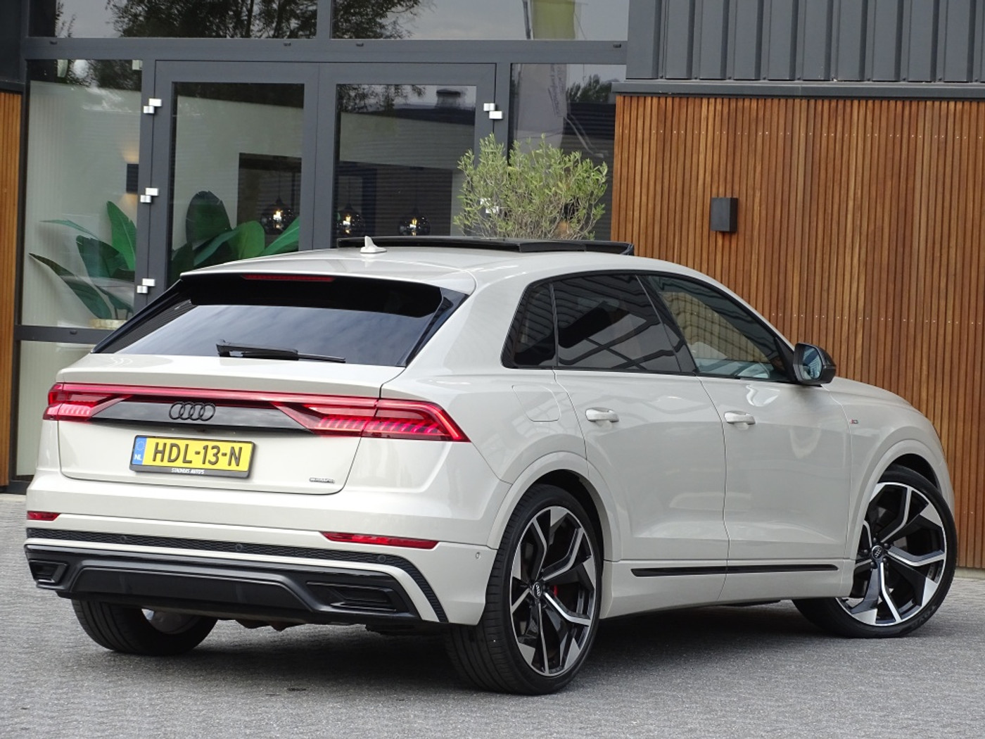 Foto van Audi Q8 60 TFSI E