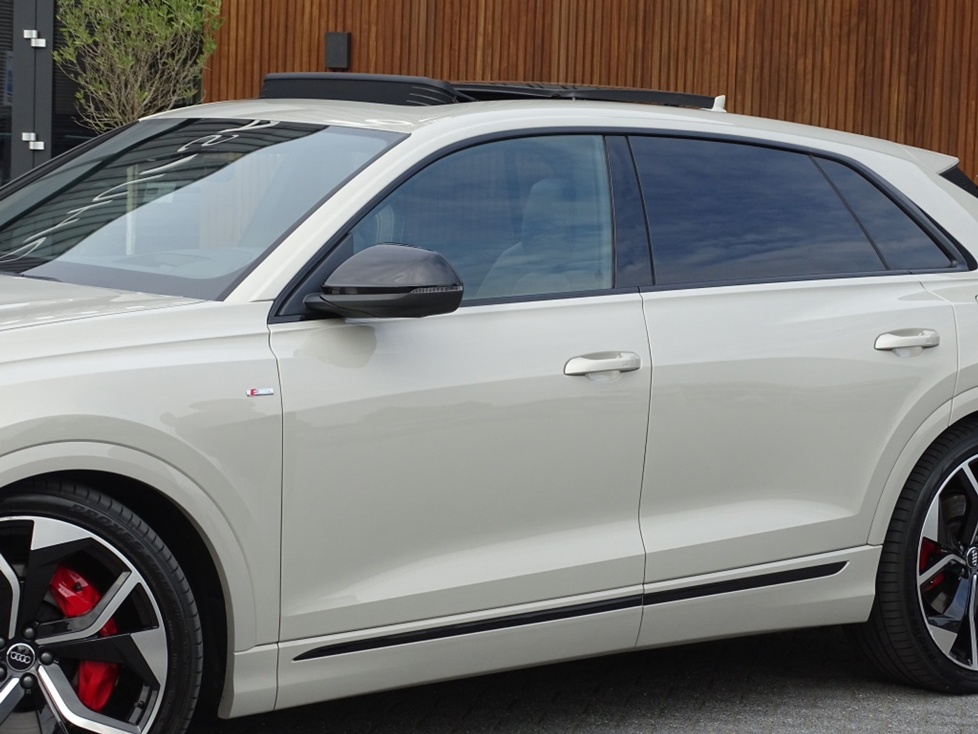 Foto van Audi Q8 60 TFSI E