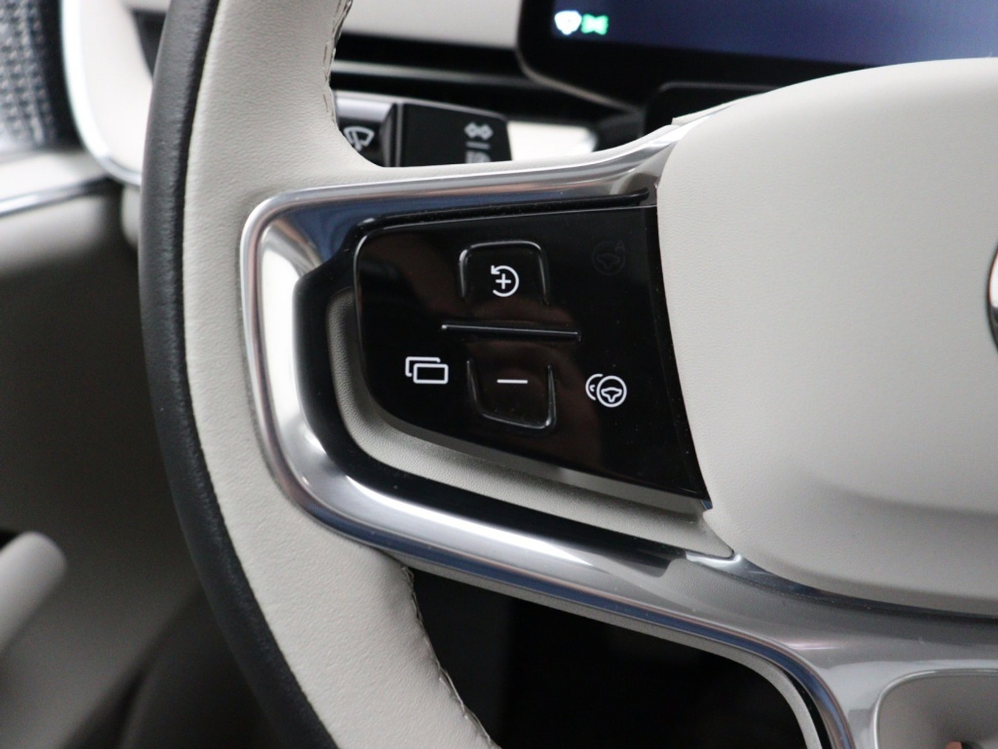 Foto van Volvo Ex90