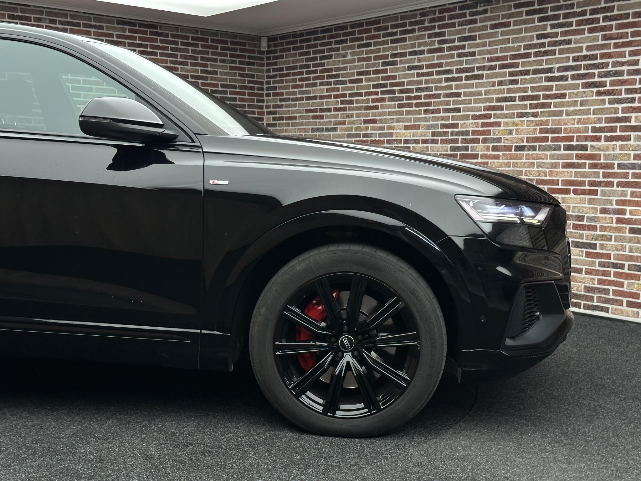 Foto van Audi Q8 55 TFSI E