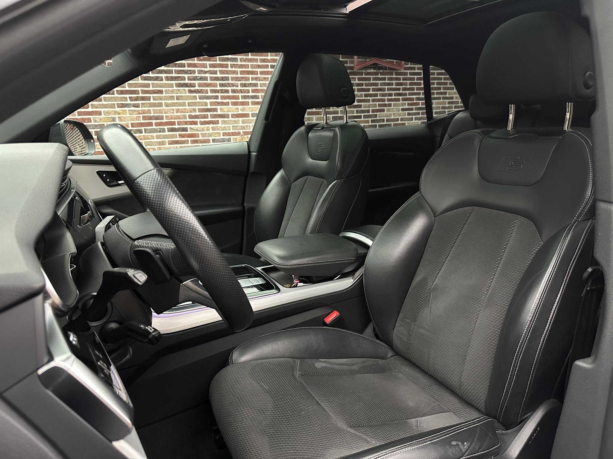 Foto van Audi Q8 55 TFSI E