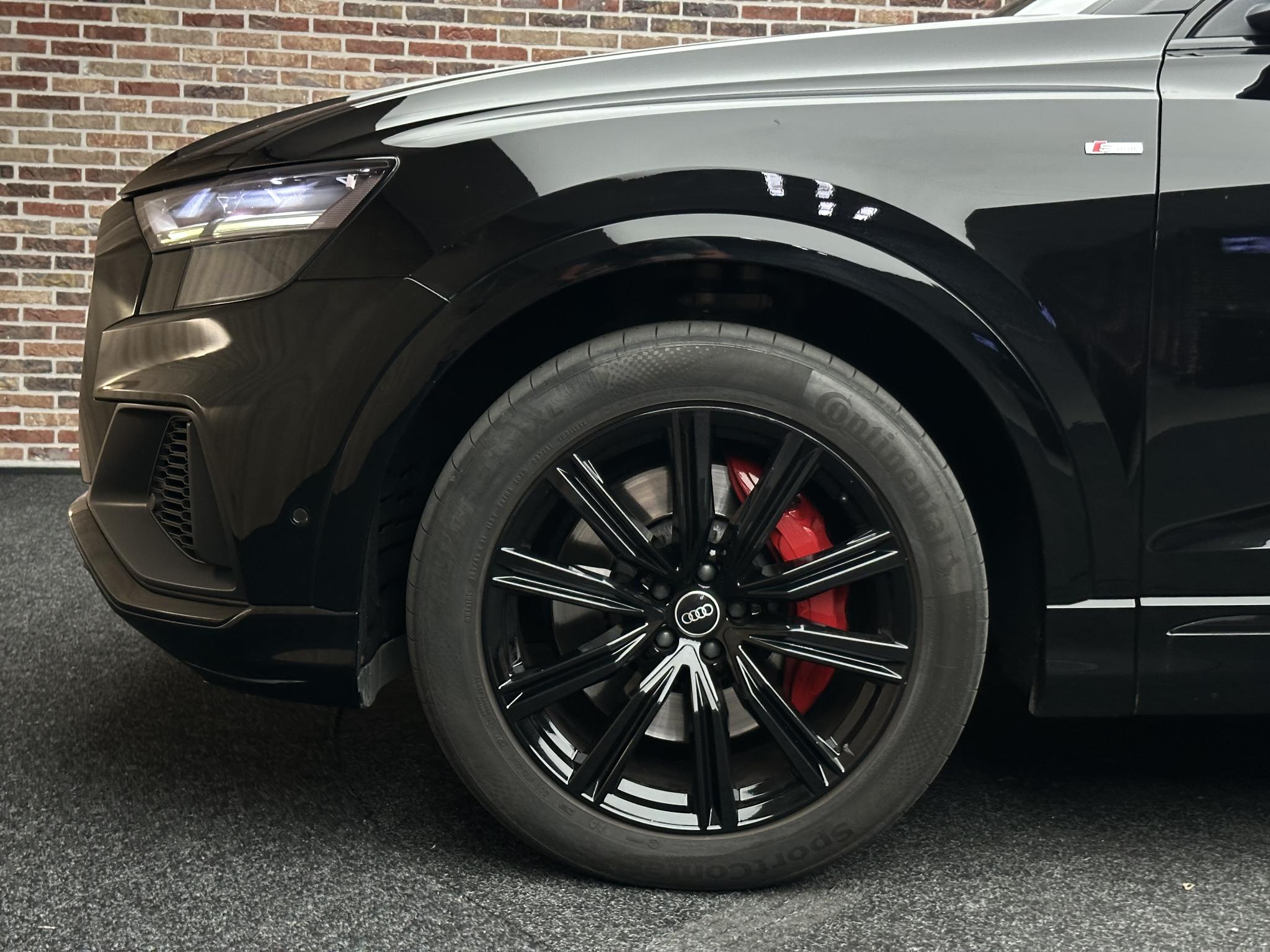 Foto van Audi Q8 55 TFSI E