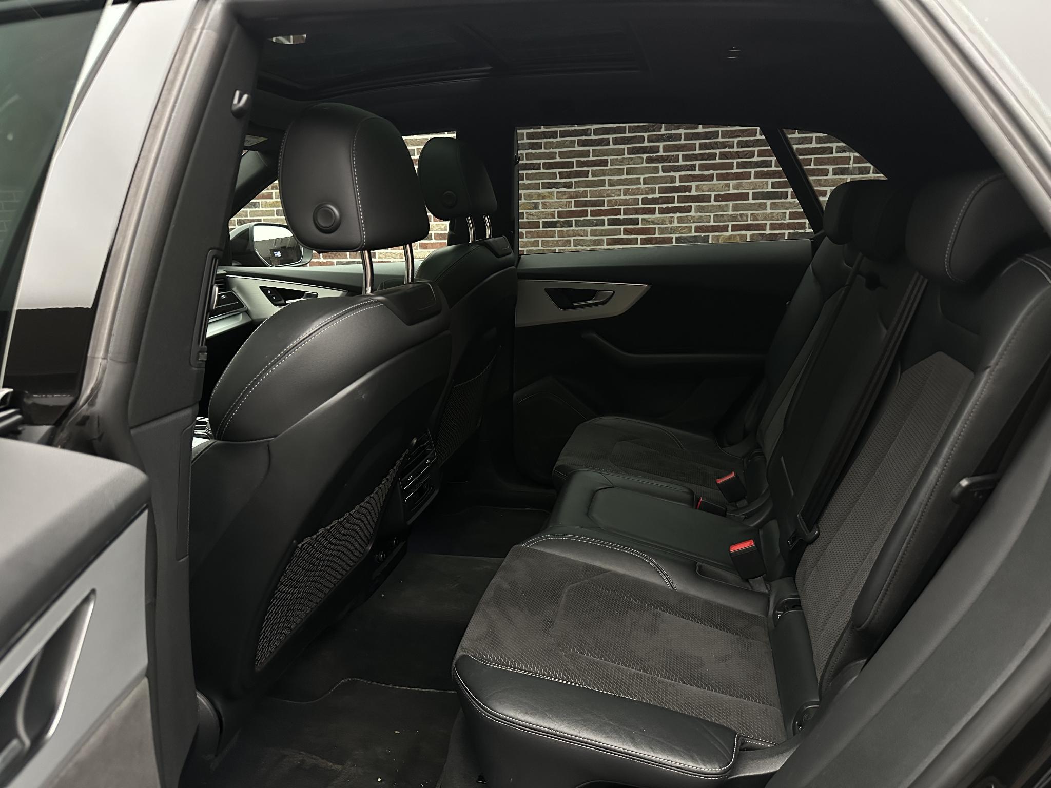Foto van Audi Q8 55 TFSI E