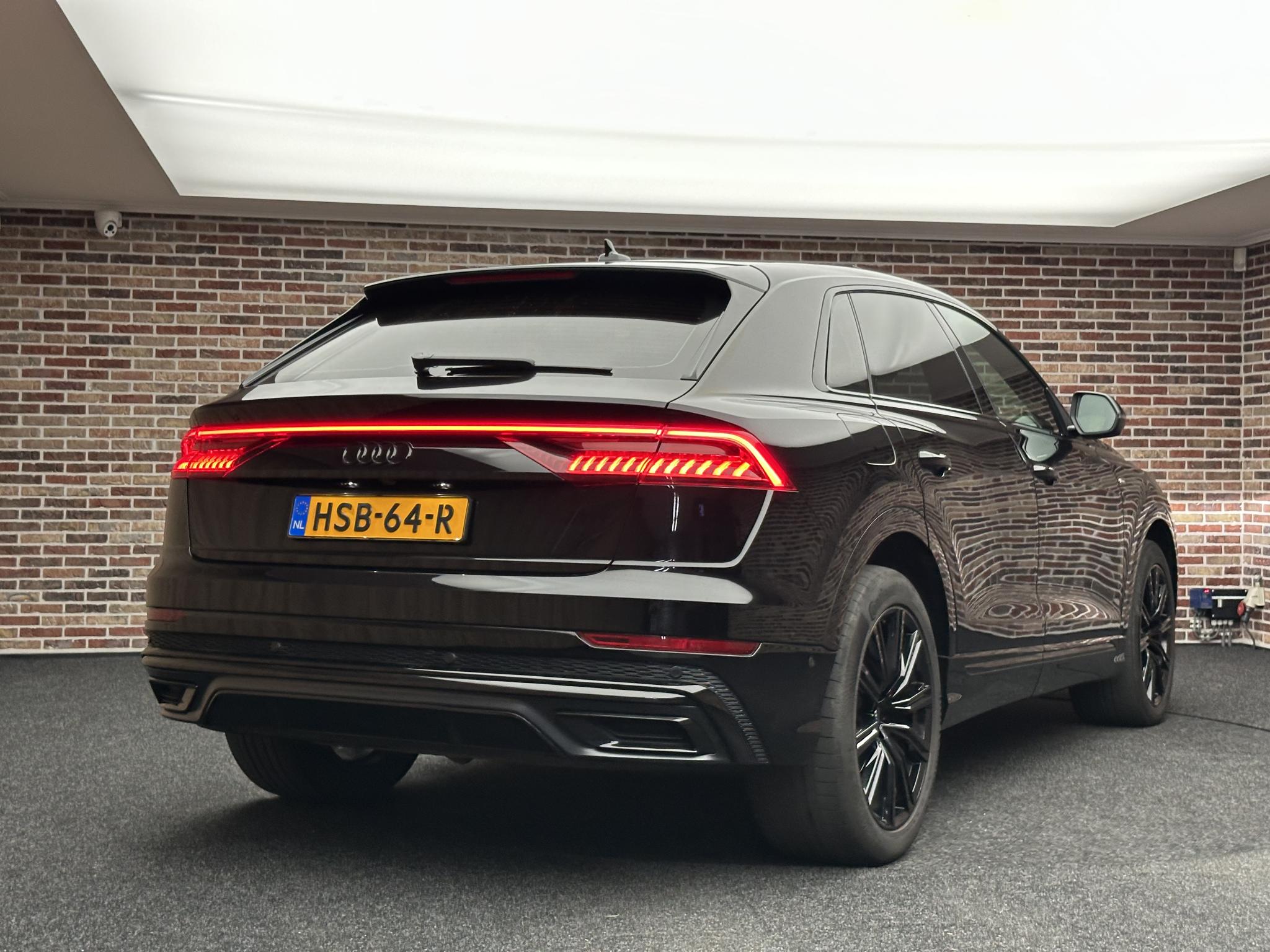 Foto van Audi Q8 55 TFSI E