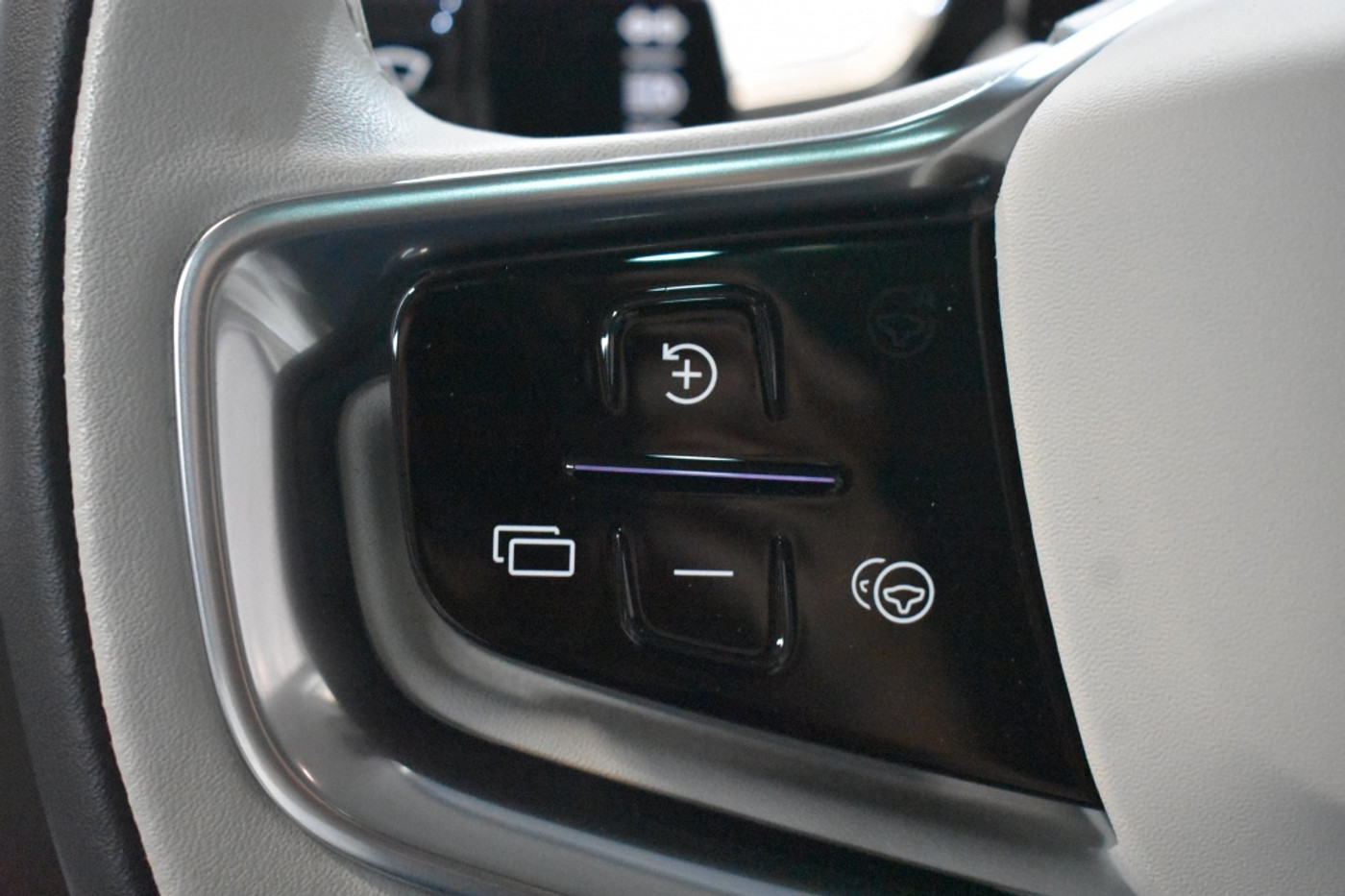 Foto van Volvo Ex90