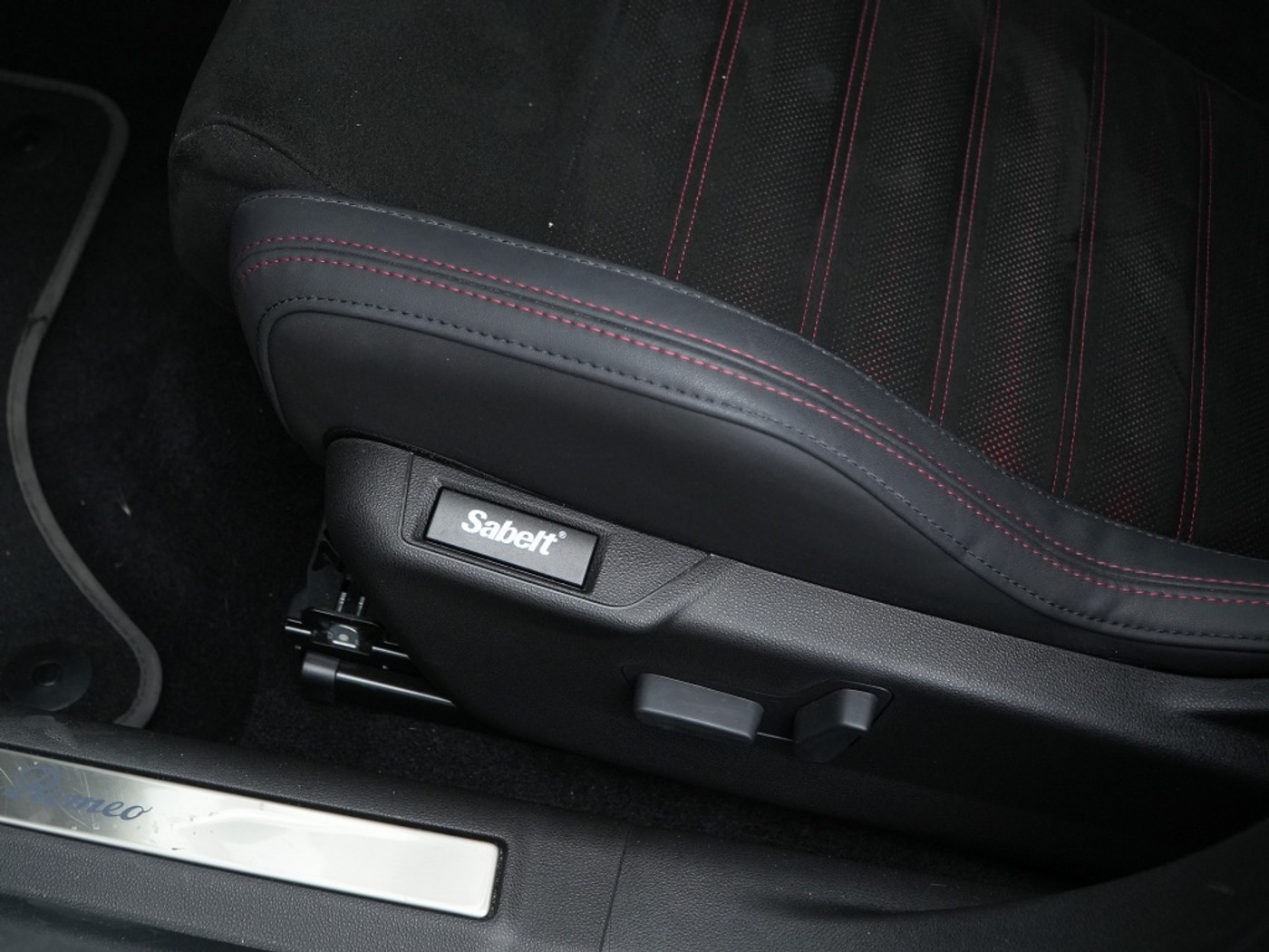 Foto van Alfa Romeo Alfa Romeo Junior