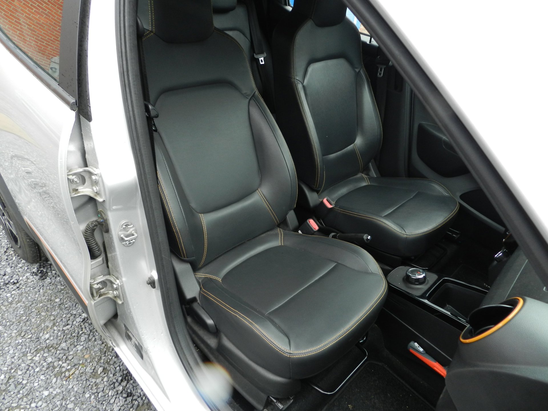 Foto van Dacia Spring