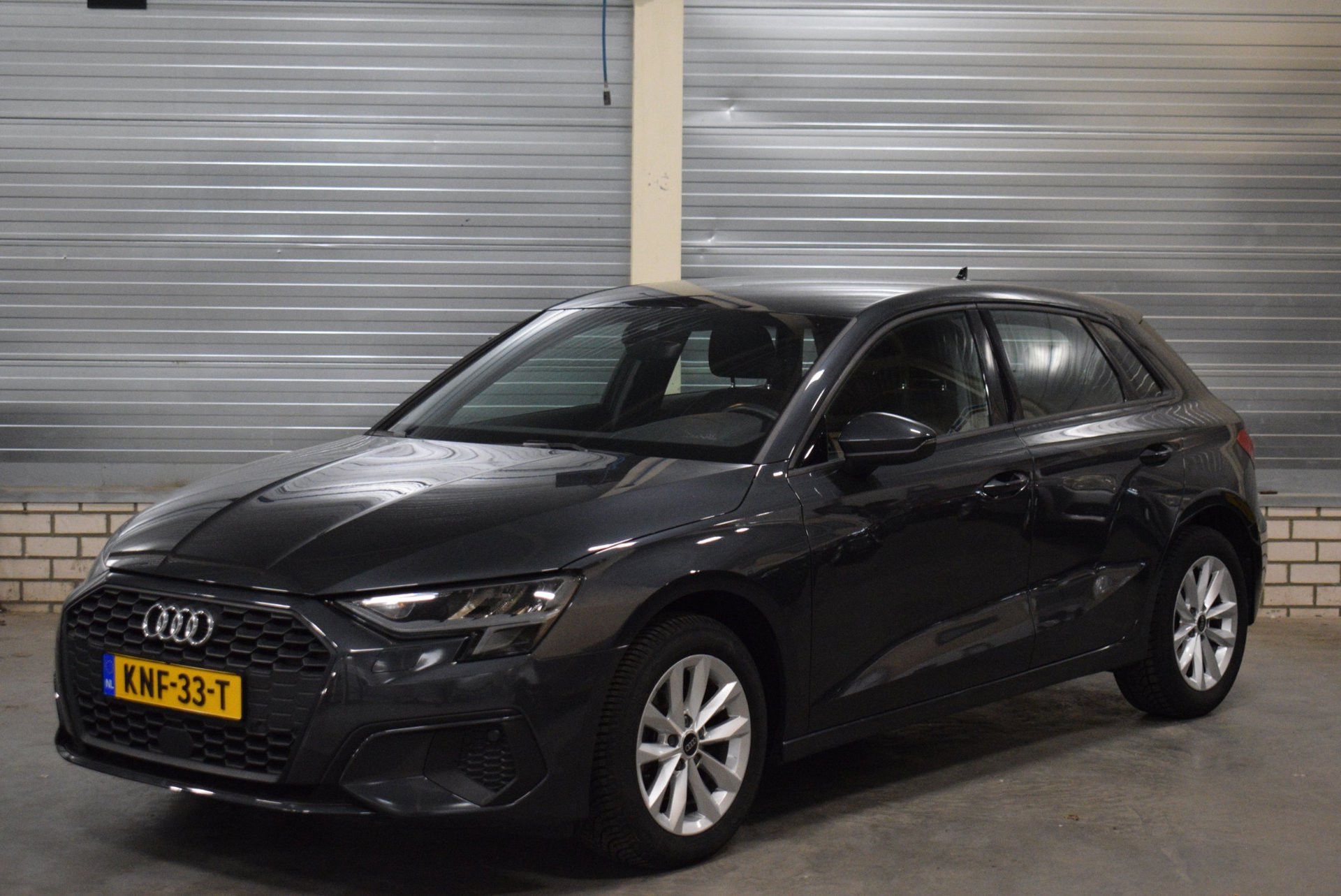 Audi A3 Sportback 30 TFSI Pro Line + Virtual Cockpit|Led verlichting|Navigatie|Carplay|Parkeersensoren| 2022 - voorkant