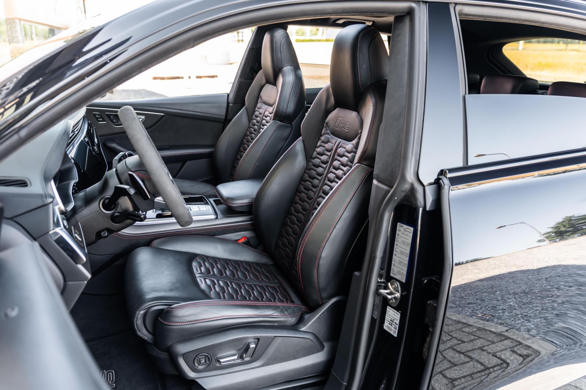 Foto van Audi RS Q8