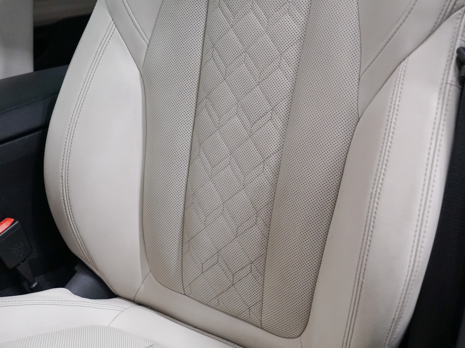 Foto van BMW I4 M50