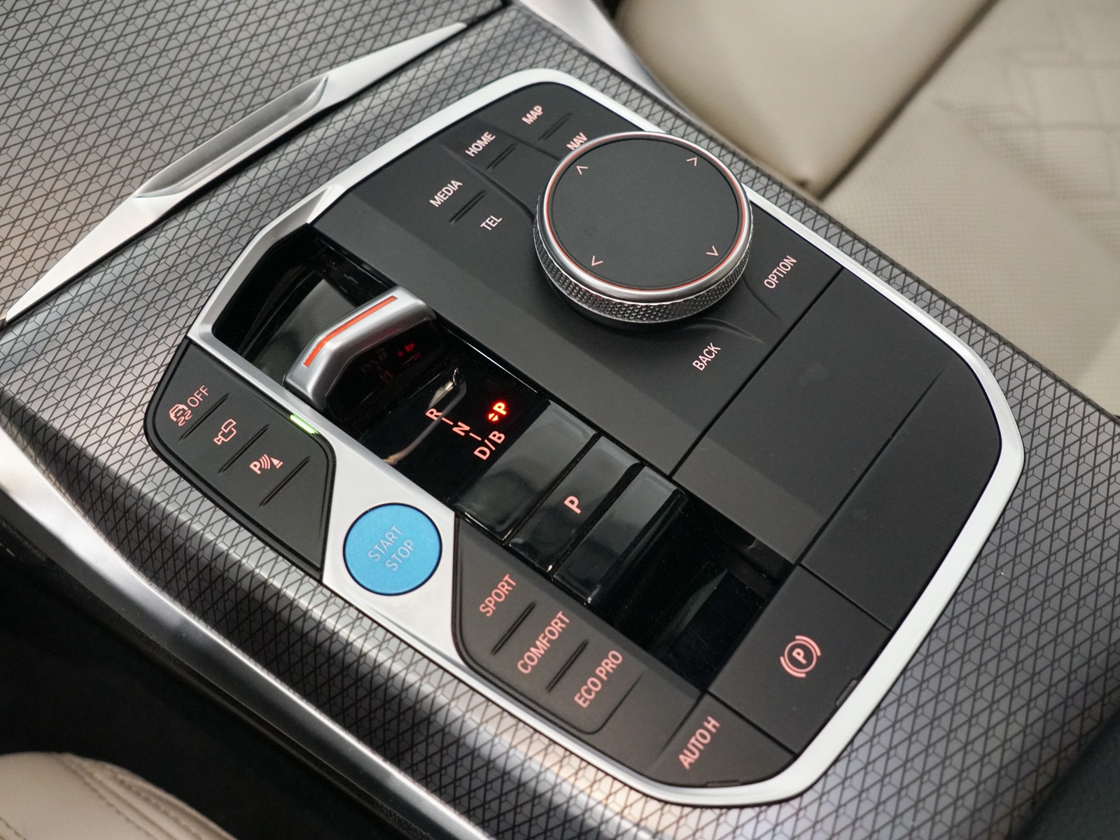 Foto van BMW I4 M50