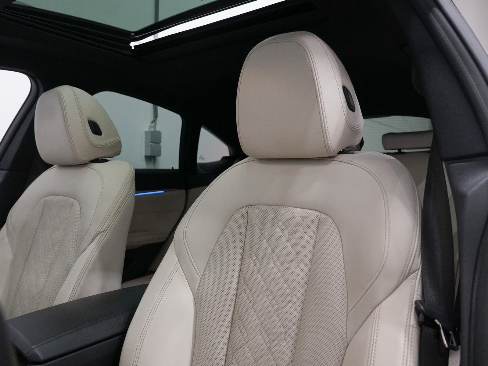 Foto van BMW I4 M50