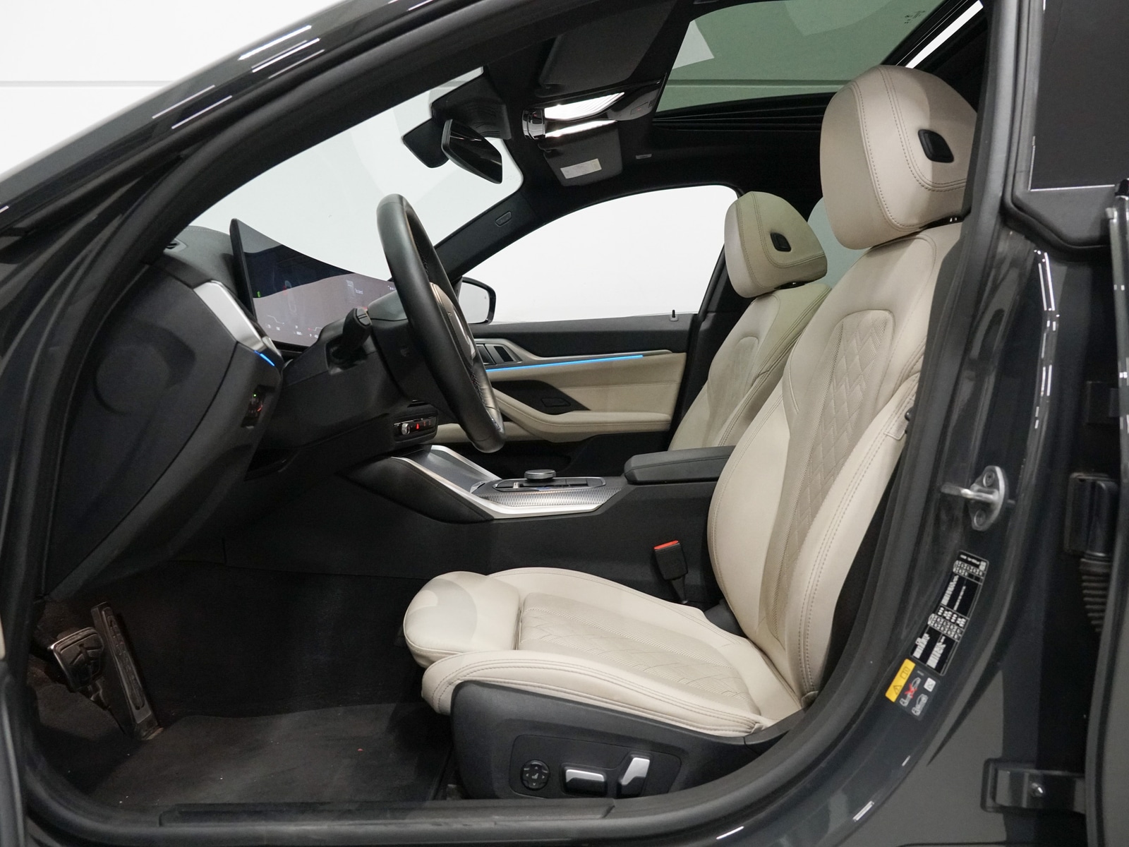 Foto van BMW I4 M50