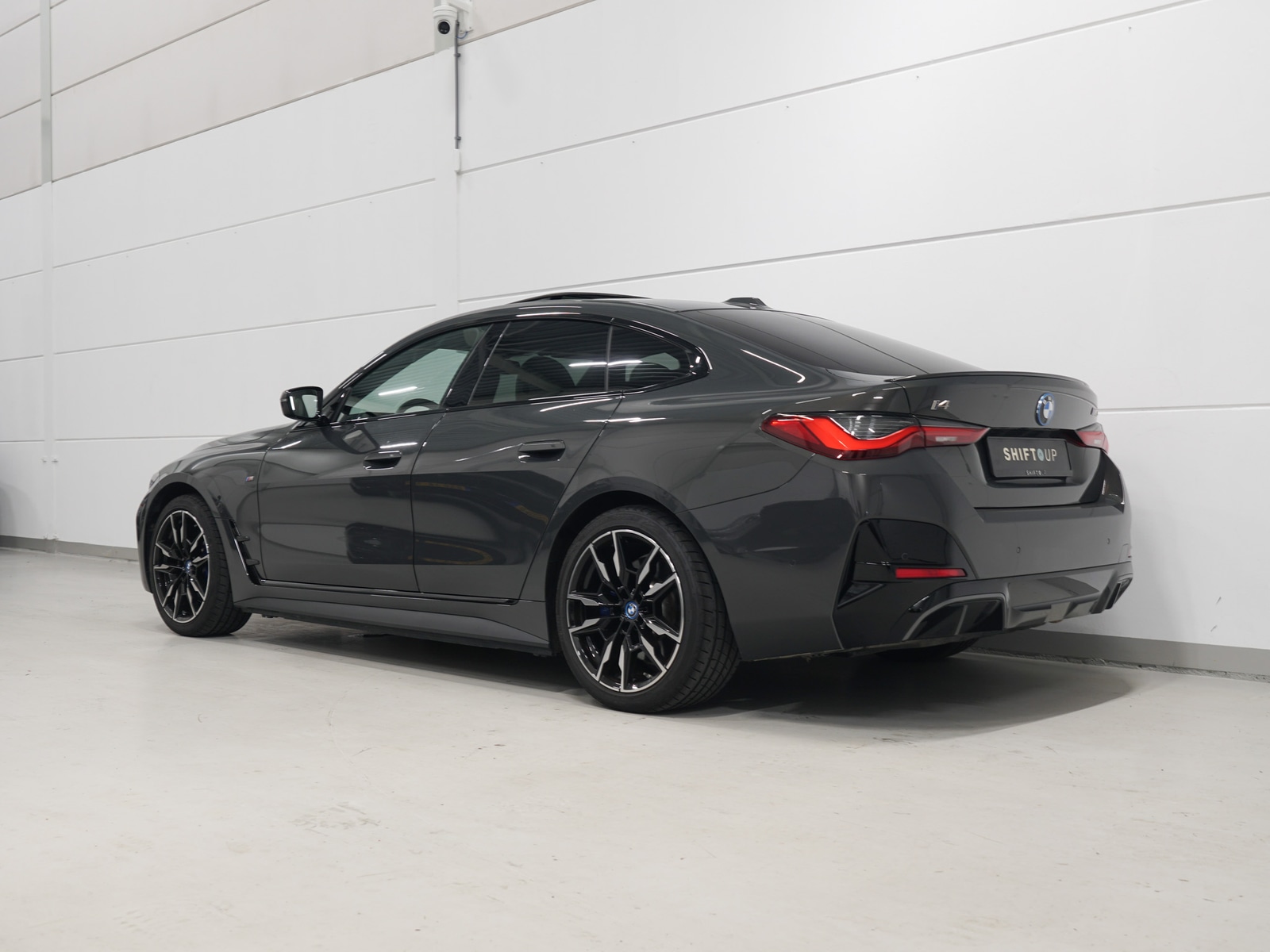 Foto van BMW I4 M50