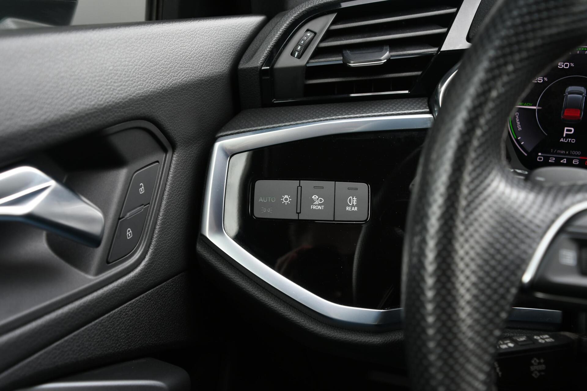 Foto van Audi Q3 Sportback E-tron