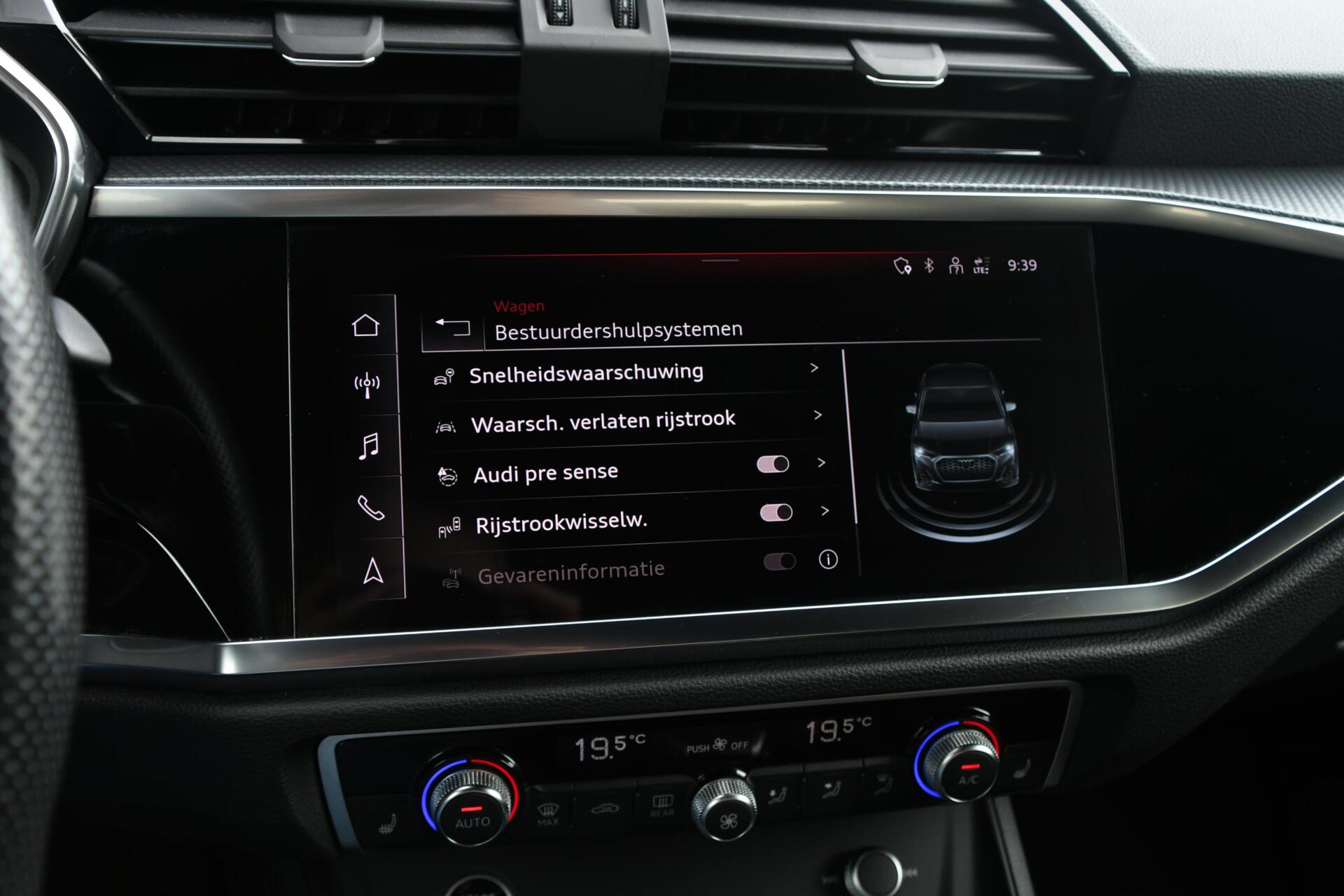 Foto van Audi Q3 Sportback E-tron