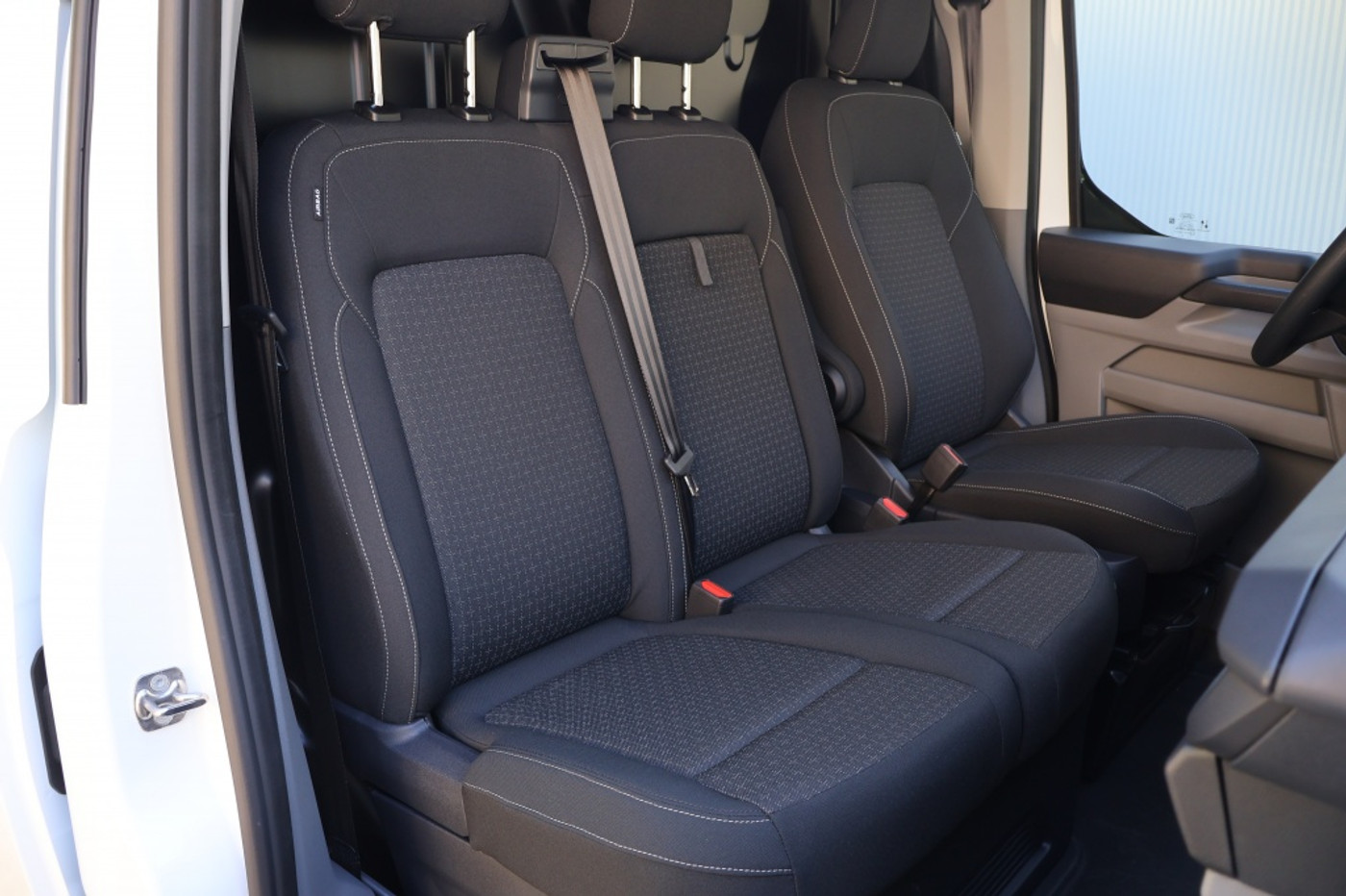 Foto van Ford E-transit Custom